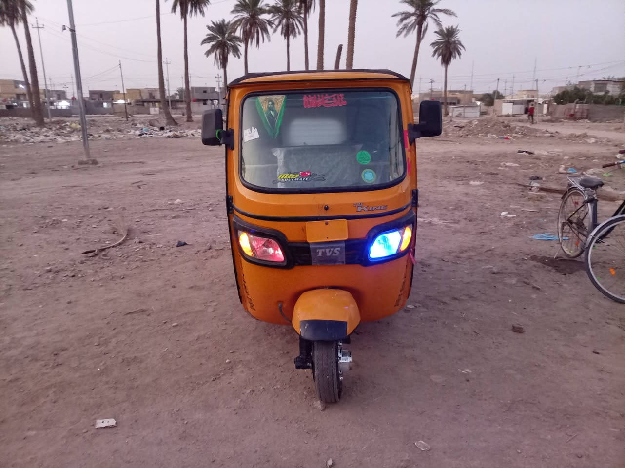 تفيس للبيع موديل 20وراق صولي كفاله من ضربه وصبغ والمعجون تكتك خير من الله لا تنقيص لا تبخير تراي وين مايعجبك المكان بابل الحمزه الغربي سعر تصل ودلل ***********
