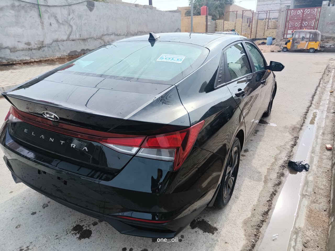 النترا ٢٣
النترا ٢٣ 
وارد امريكي حره رقم بصره ب اسمي 
قطعتين صبغ مع بارد 
ماشيه ١٠٠كم
سياره نضيفه وحلوه كفاله كير محرك 
***********
