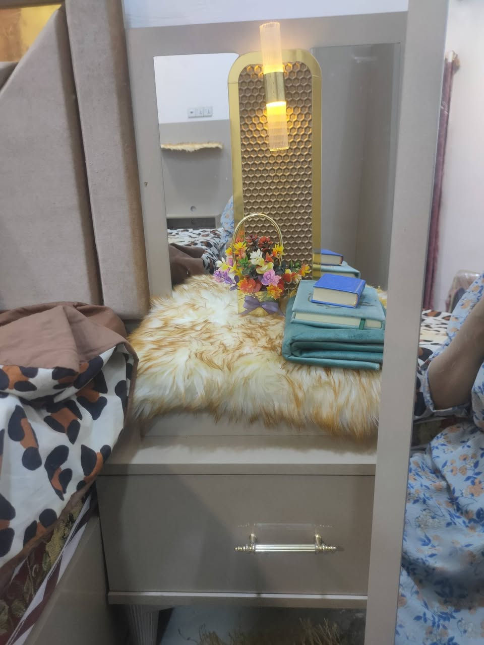 غرفه نوم تركيه نظيفه السعر 700 وبيها مجال


**إذا كنت صاحب هذا الإعلان وتريد حذفه لأي سبب، رجاءا أرسل رسالة إلى الدعم الفني**