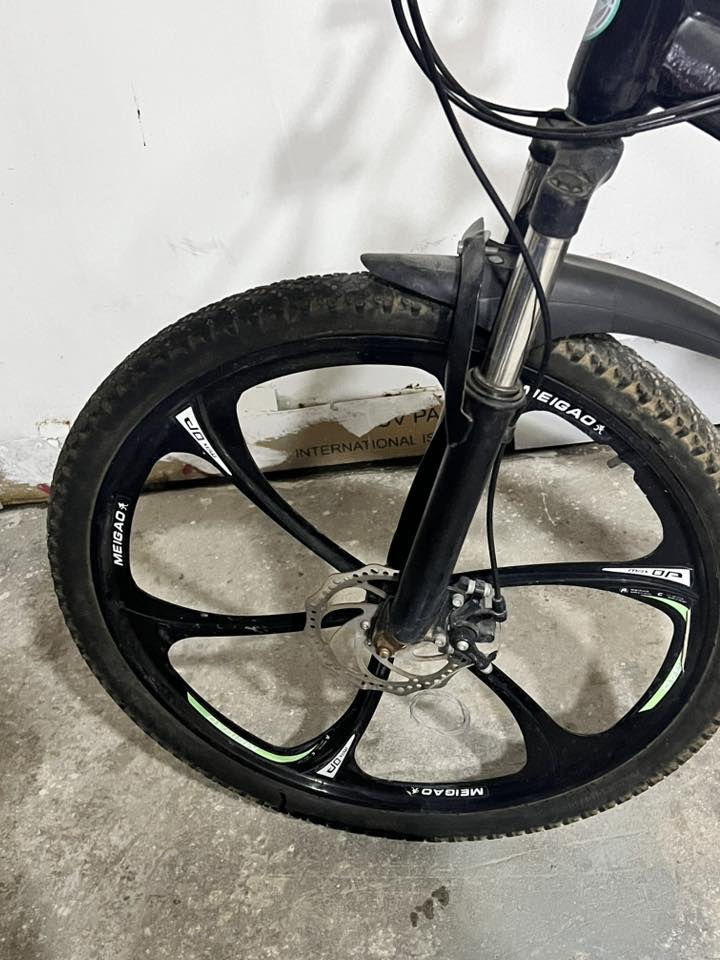 نظيف استعمال قليل بالواقع احلى يحتاج بس تقسيم بريكات ، ٧٥ وبي مجال مكاني حي الاعلام السيديه ***********
