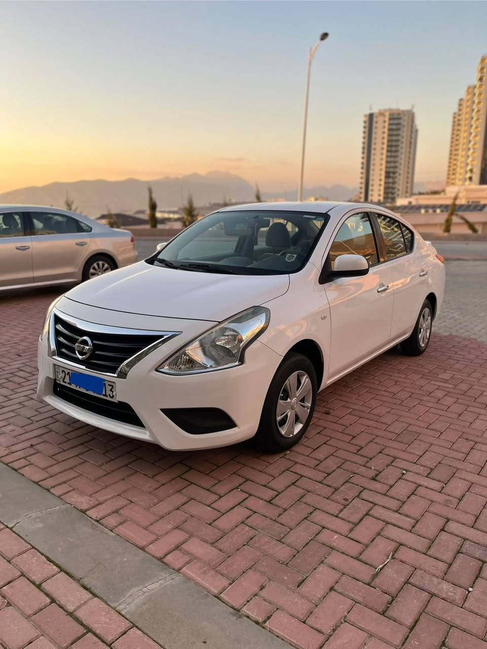 نیسان سەنی لاکشمیبای 2020
بێ بۆیاخ سپی بەفری 
يه ك به له ساردى له ده ركاي سه كن
یەدە نیکل
دوو جام کارەبا 
سەنەوی تا 2029 تازەیە 
نرخ 111$ و مامەڵە 
*********** السليمانية, العراق
