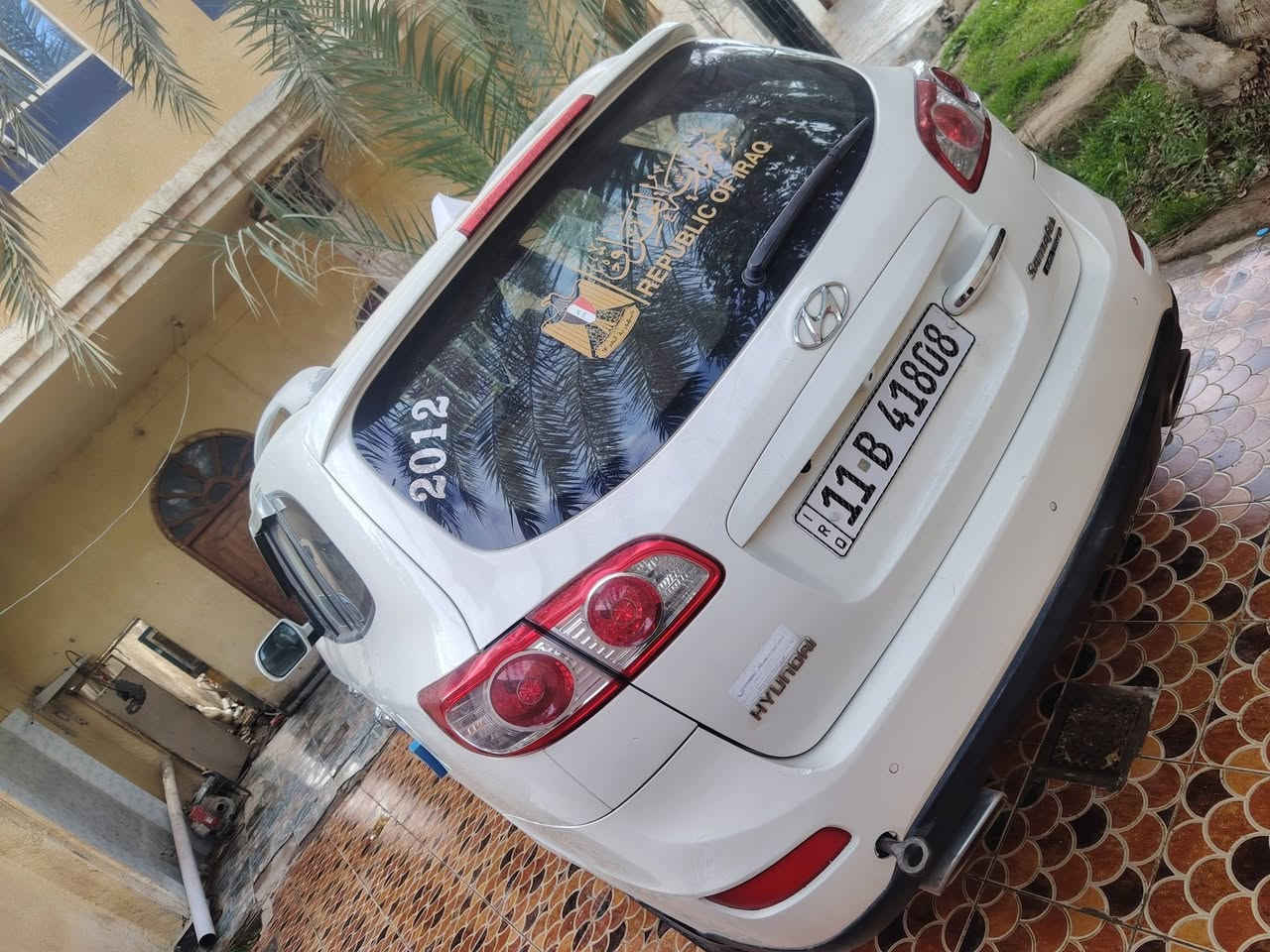 سنتافي 2012 خليجي رقم بغداد  فول موصفات 1/1 محرك 6V 3500 الموصفات بصمه عدد 2 // 3 قطع تبريد 7راكب فور ويل ومري شفط حساس خلفي كشن كهرباء مري شفط تبريد بيانو مكينه جديده شاديها صدر جديد تايرات نص عمر عنوان ديالئ بعقوبه السعر 139 السونار مرفق ويه الصور ***********
