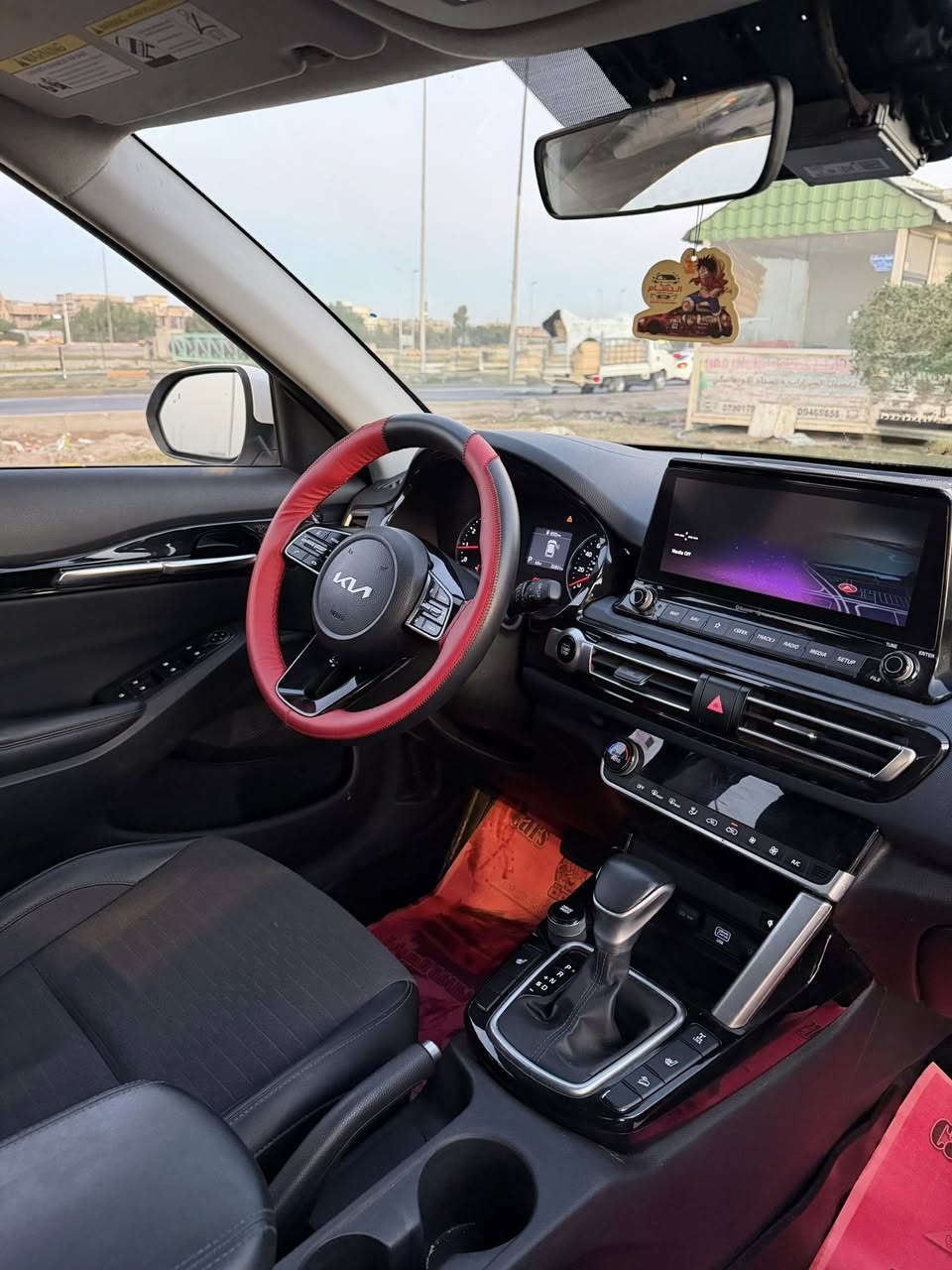 السلام عليكم
لبيع كيا سليتوس موديل 2023
موصفات فول ما عدا الفتحه
السياره ماشيه 29 الف 
رادار امامي
رادار خلفي
رادار جانبي
تحديد مسار
مانع نزلاق
كشنات جلد+مخمل
اشاير بل مري
شاشه كبيره
كامره دواره
ثلاث وضعيا قياده
تشغيل عن بعد فول تحكم ستيرن
لد امامي
ويل كب
1600 تيربو
السعر 160 وبيها مجال 
للاستفسار فقط اتصال او وتس ***********
