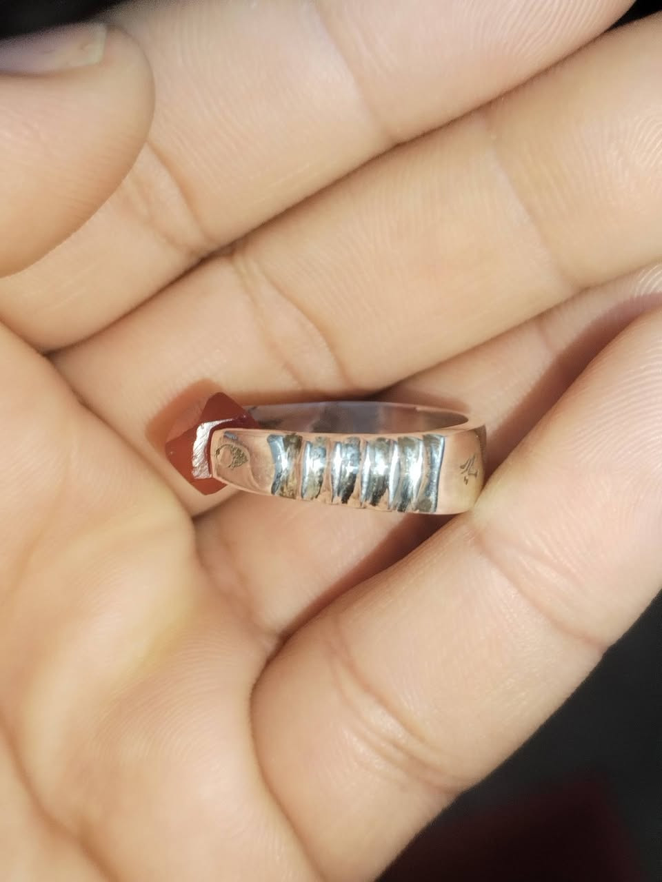 كاعنه حمراء صياغه الاخ المحترم الصديق والقريب ابو محمود السماوي كرار الشيخ صياغه ومحل ميار (السماوي)  خط وقلم ونخله وفسفوره وسعفه السماوه 😁


**إذا كنت صاحب هذا الإعلان وتريد حذفه لأي سبب، رجاءا أرسل رسالة إلى الدعم الفني**