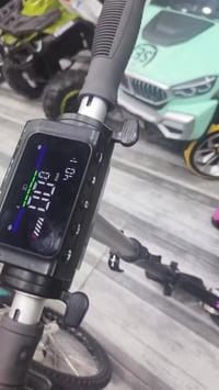 فيسبا كهربا • بطارية ٢٤فولت • يتحمل ١٢٠كيلو