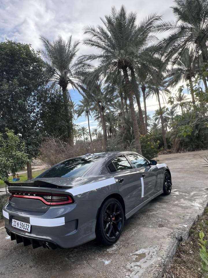 سلام عليكم دوج جارجر للبيع سياره جاهزه من حداديه من مكينه من كير كله جديده سياره ومعايزه برغي سياره ٢٠١٩اصل لسياره Gtلسياره بيه فقط بارد كلين لسياره بيه بارد خشم لجاملغ وباب لسايق فقط مكان بابل لسعر ٢٣٥وبيه مجال رقم ***********
