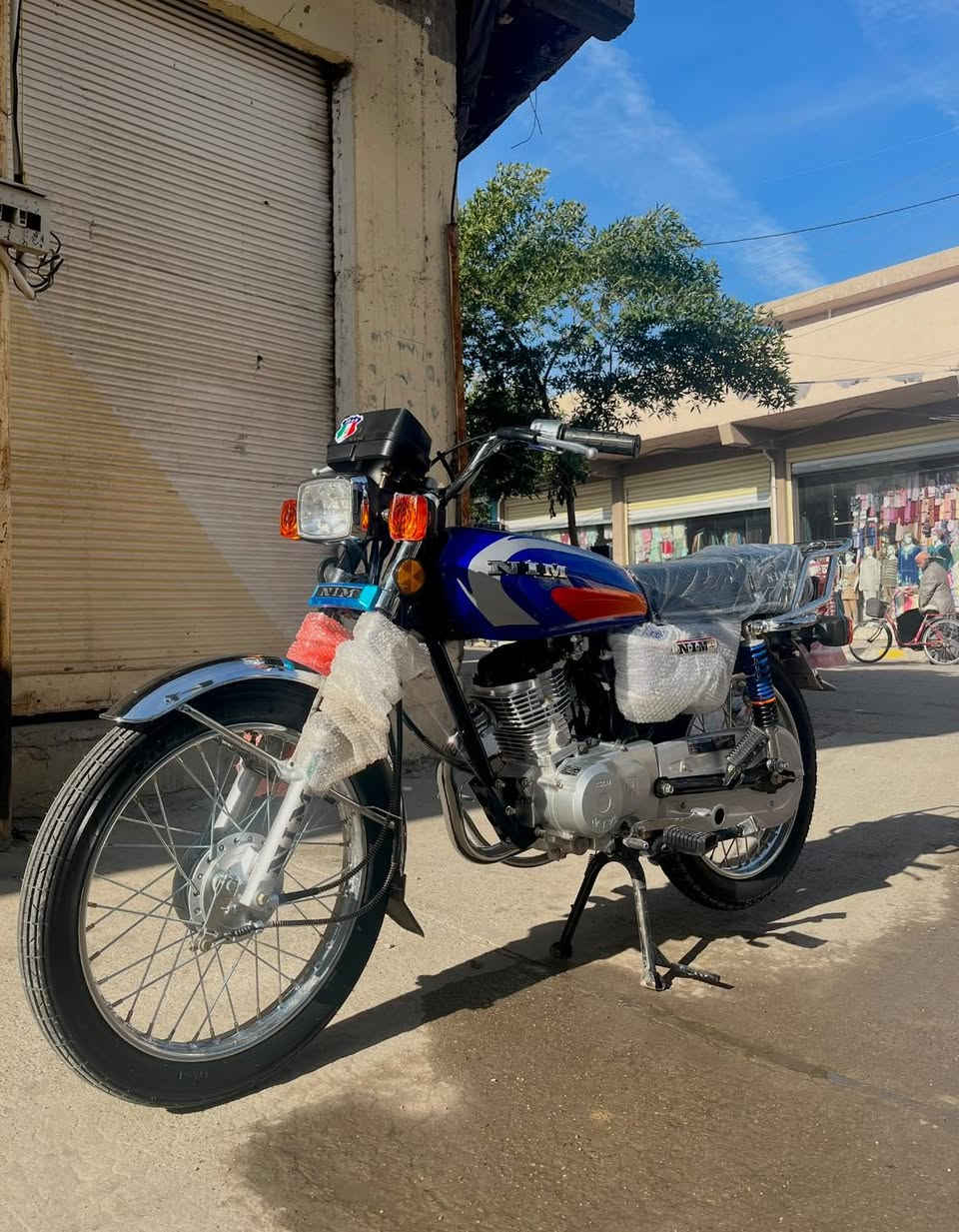 سلام عليكم
للبيع نامي 2026 
دراجه اخو  جديد مابيه اي عيب 
مستعمل اقل 15 يوم 
شراي خابره وتدلل 
***********
