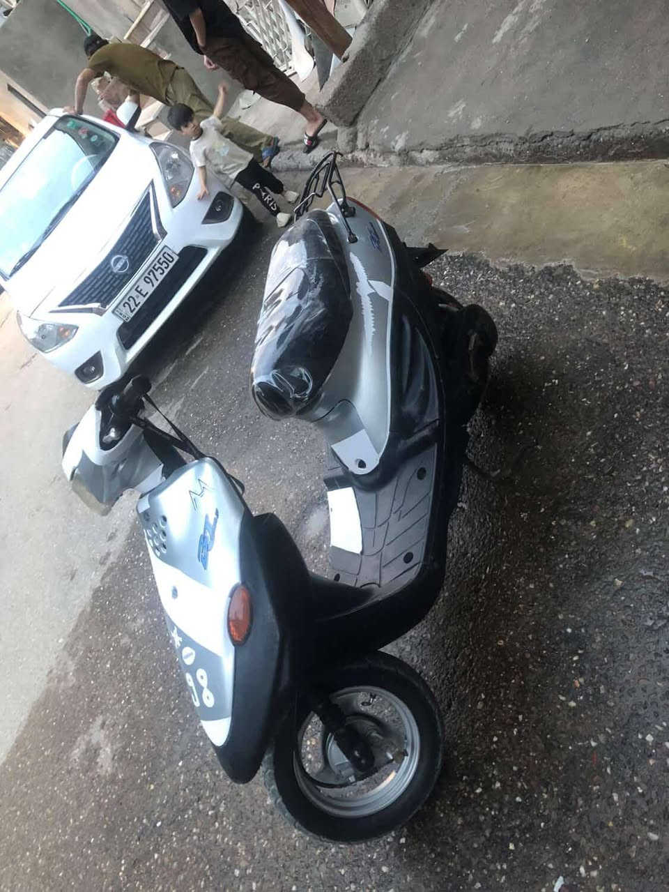 درجه للبيع سعر 400وبيه مجال سلف وهندر دراجه نضيفه 
***********
