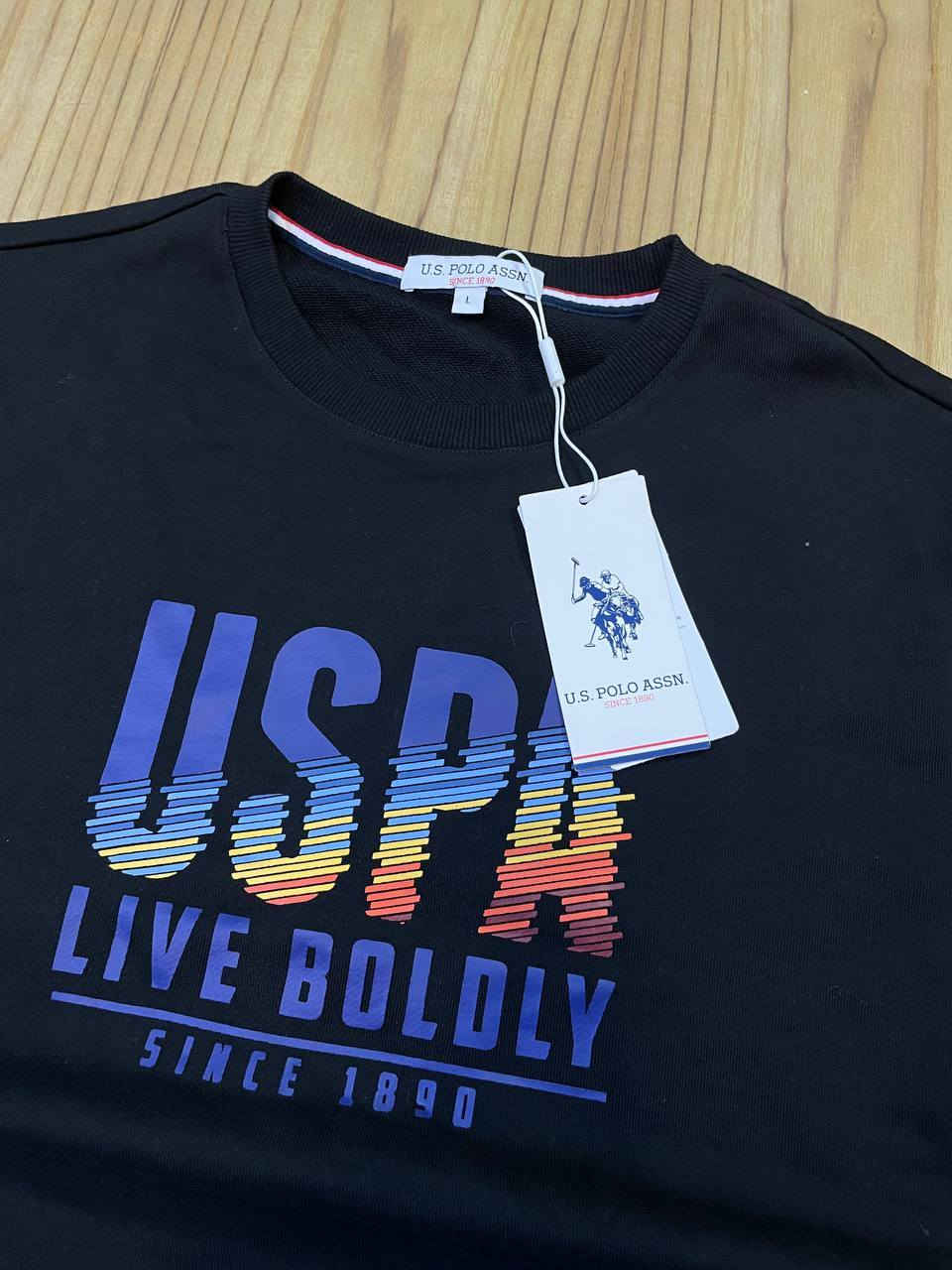 قطن بهاري ليبل احلى ماركات . القطعتين لارج . القطعتين عليهن عرض 50 واصل لمدة ايام العيد 😍🥰
ملاحظه الالوان بالصور مو حلوة 
البولو اسود طوخ 
لاكوست بيتنجاني


**إذا كنت صاحب هذا الإعلان وتريد حذفه لأي سبب، رجاءا أرسل رسالة إلى الدعم الفني**