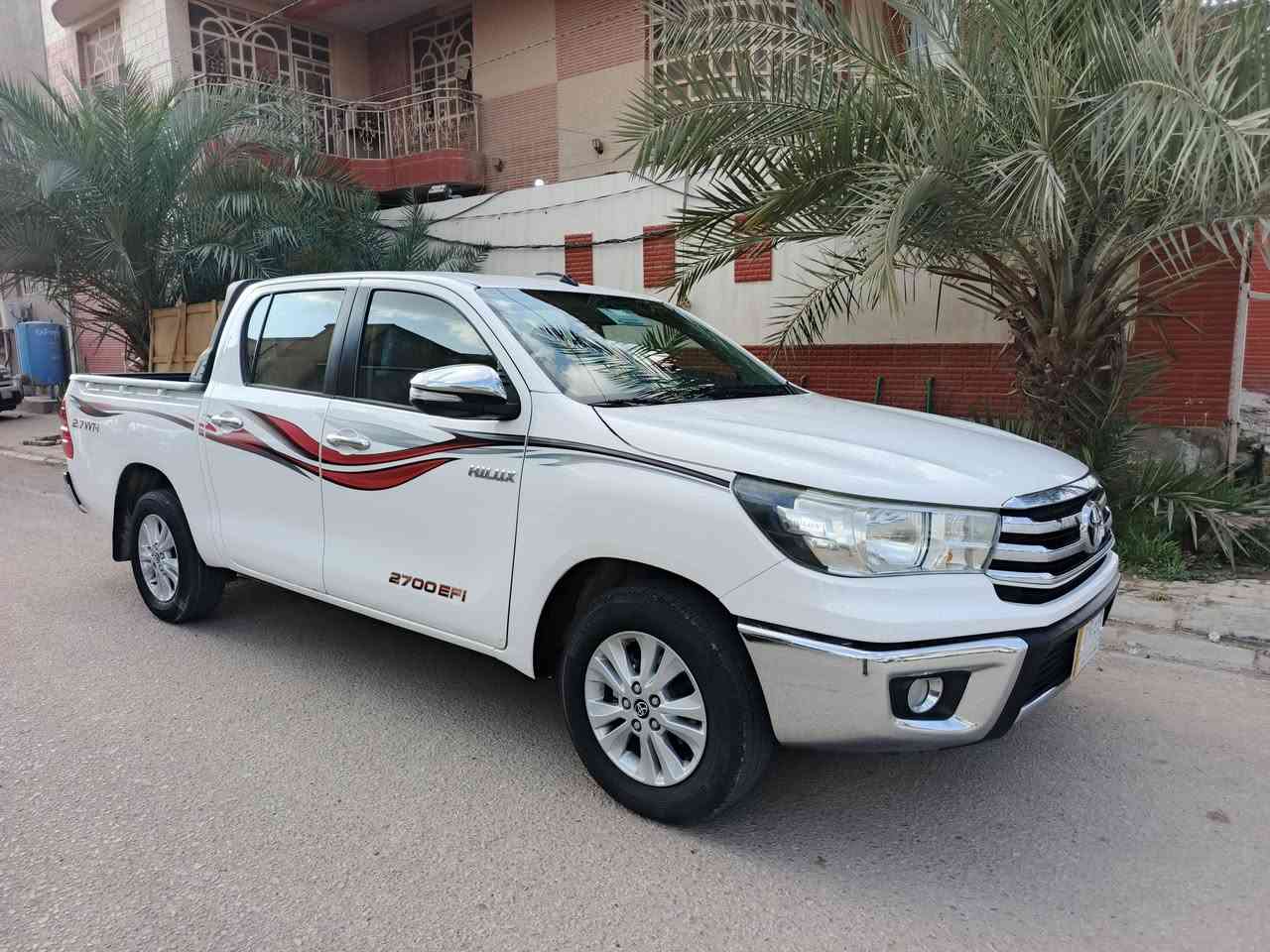 تيوته هاي لوكس مديل ٢٠١٦ كفاله عامه فول بصمه رقم قادسيه كير عادي سعر ٢١٥ وبيهه مجال ***********
