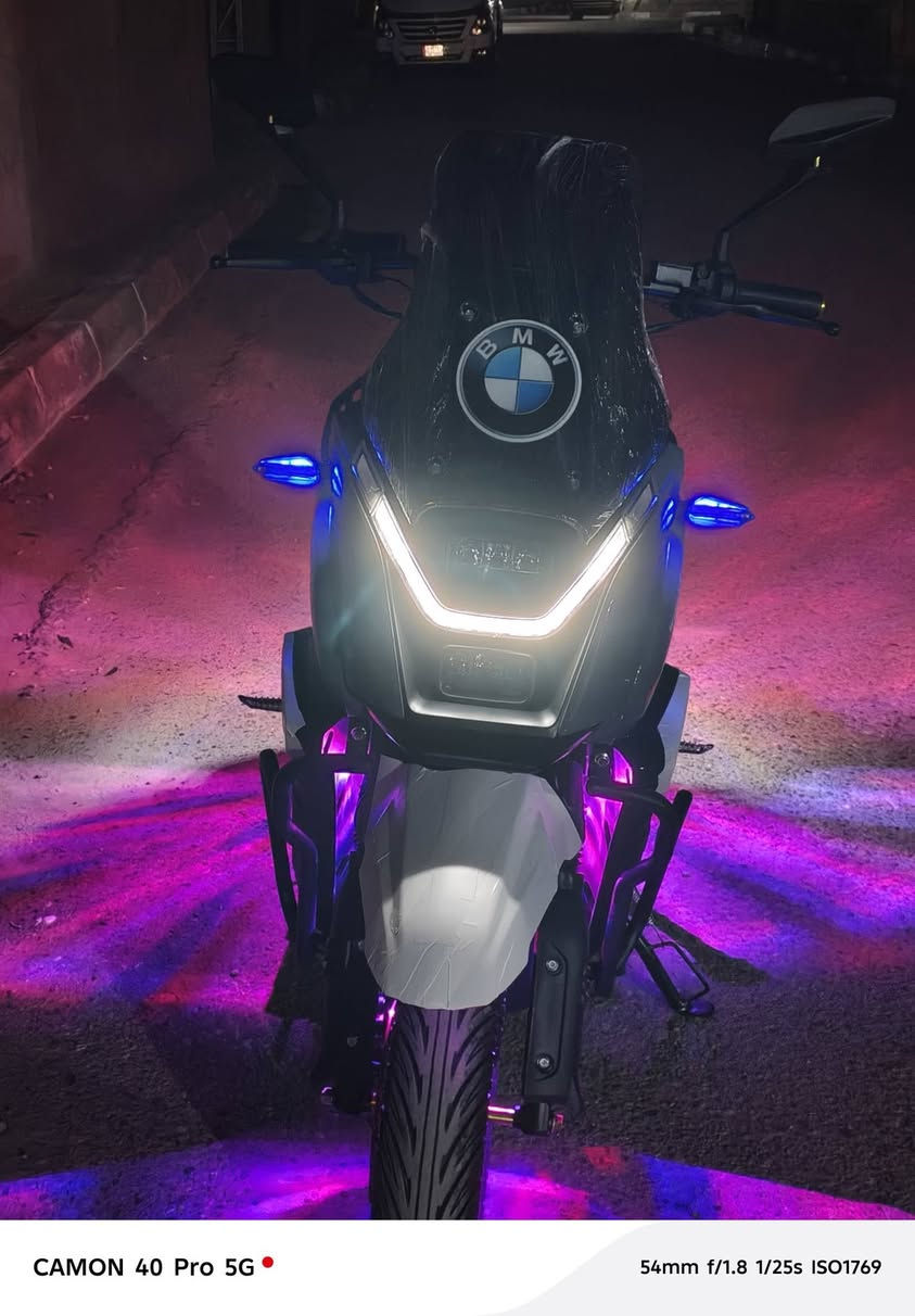 دراجه اباجي موديل ٢٦ الشكل الجديد مواصفاتها معروفه  بطاريات ٦ مسطره زيرو  العنوان الخالديه السعر مليون ١٥٠ اسعارهن معروفه   ***********
