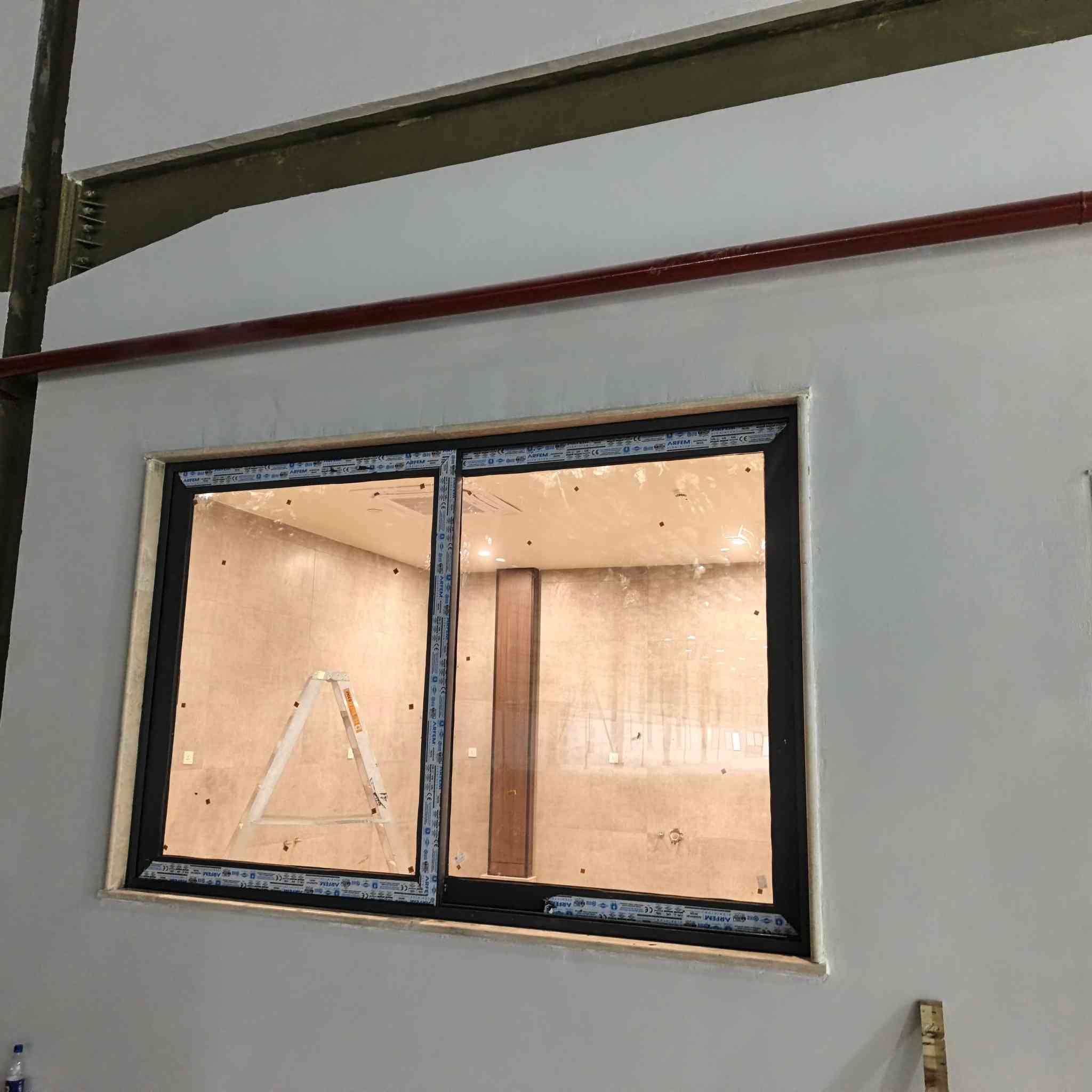 نعمل في جميع انواع الالمنيوم
موقعنه في العظميه شارع عمر 
مجاور كباب النعمان 
ونعمل في المحجرات 
والبواب الألمنيوم 
وبحدث التصاميم 
***********
