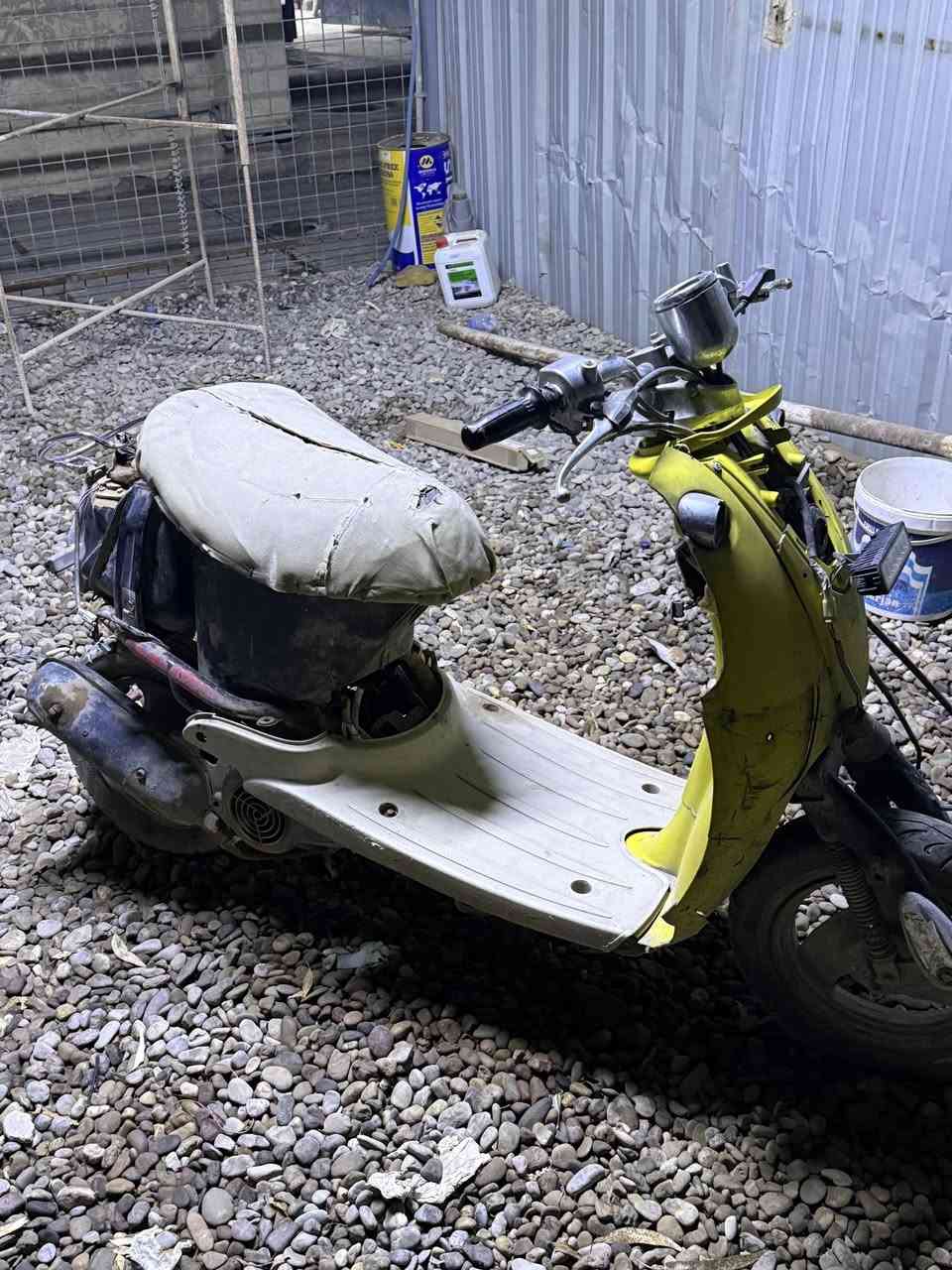 دراجه عبد الحليم ابيع كوم فحم كايمه ادفع سعر وبالعافيه مكاني تكريت ***********
