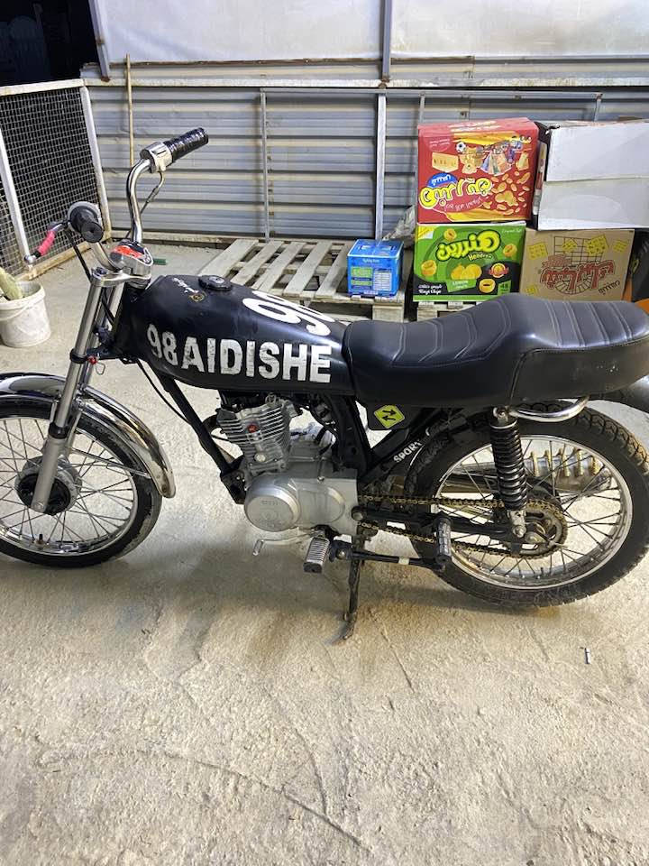 سلام عليكم دراجه تعمير مكينه MATIN ناعمه شلعه ومعدل شاصي شلامجه موديل ٢٢ أوراق اصولي ٥ أوراق تجي وتشوف بعينك سعرها ٤٧٥ 
***********
