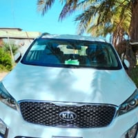 سياره سورنتو خليجي ٢٠١٦  ٦سلندر ٧راكب لون ابيض رقم بغداد بسمي سياره مك...