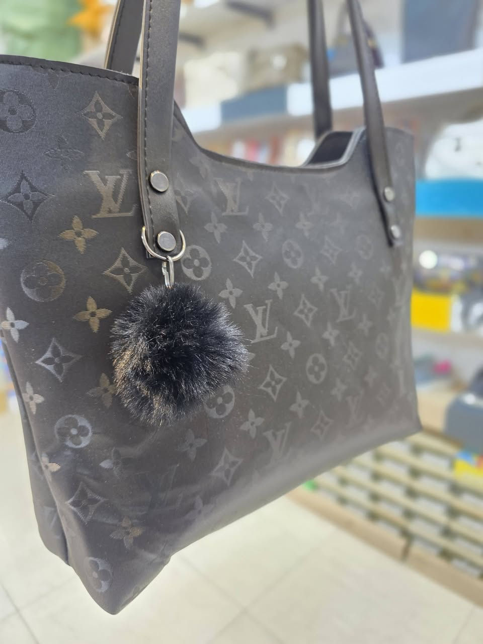 #يسعد__أوقاتكم

هسه وقت الهدايا
والقطعه بس ب 10 الاف 🦾

#أسطنبول_مول_المسيب_الطابق_الثاني


**إذا كنت صاحب هذا الإعلان وتريد حذفه لأي سبب، رجاءا أرسل رسالة إلى الدعم الفني**