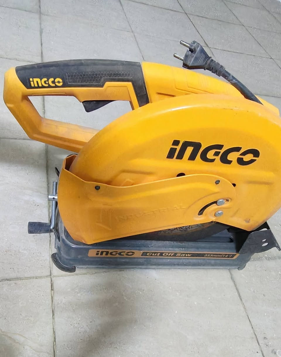 السلام عليكم  للبيع روبن وكتر حدادي جديد استخدام قليل مكلف بل نشر   سعر اول تم  250 
هاتف ***********
