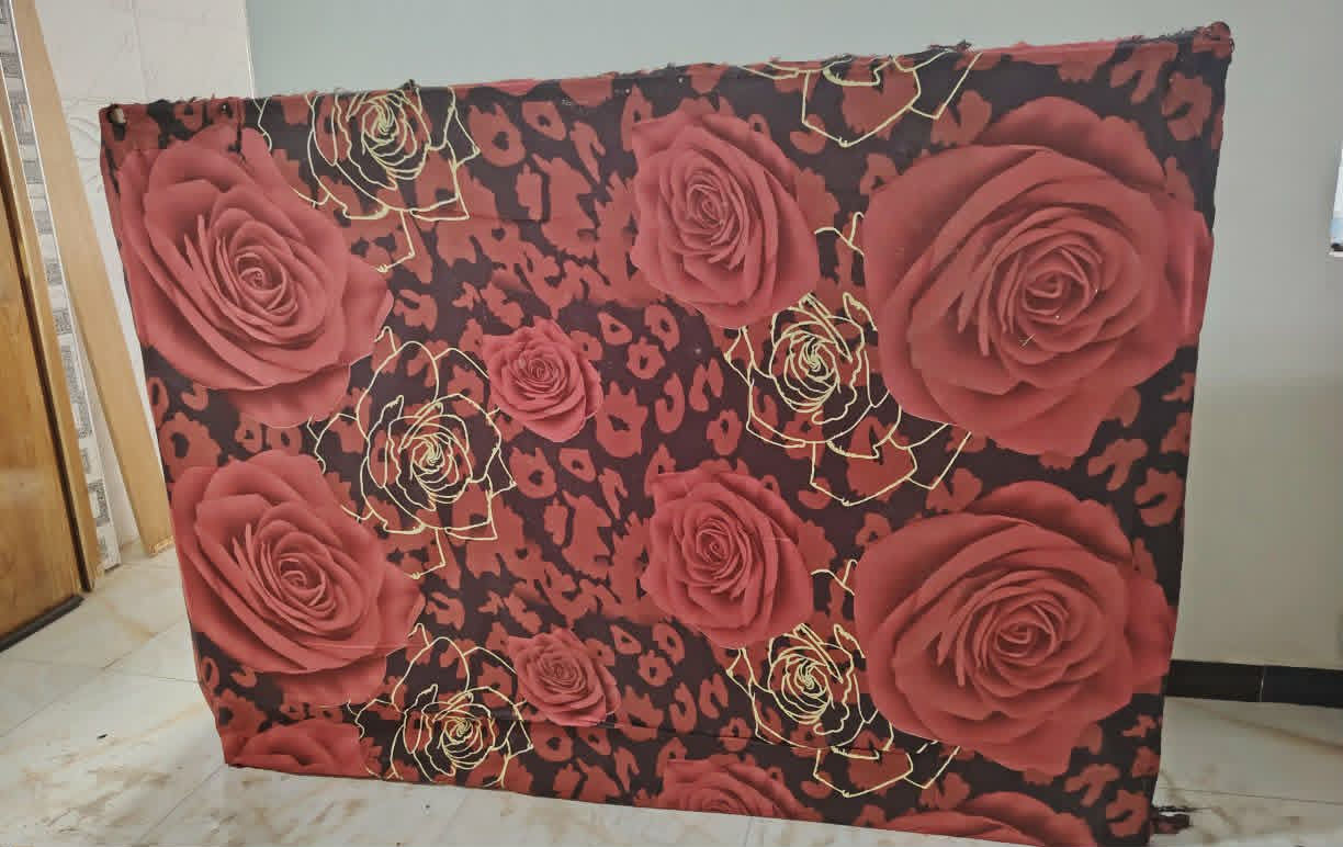 سلام عليكم غرفة نوم كاملة لبيع نوعه سووكيه يحتاجله فقط ترتيب سعره 300 وبيه مجال *********** مكاني نجف
