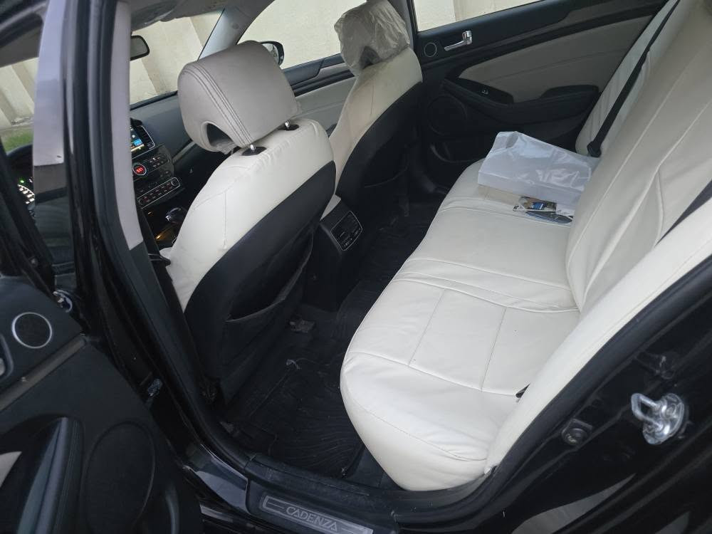 كادينزا خليجي ٢٠١٤
فول مواصفات ملكي دبل بانوراما 
بصمة وشاشة ايباد وكاميرا
نص قطعة صبغ بدون دواخل
رقم دهوك سنوية جديدة ل ٢٠٣٠
گير ومحرك بدون عيب.
محرك مفتوحة.
مكان... أربيل
سعر ١٢٨ ورقة 
*********** واتساب
0️⃣7️⃣5️⃣0️⃣7️⃣3️⃣0️⃣9️⃣7️⃣0️⃣2️⃣ أربيل, العراق
