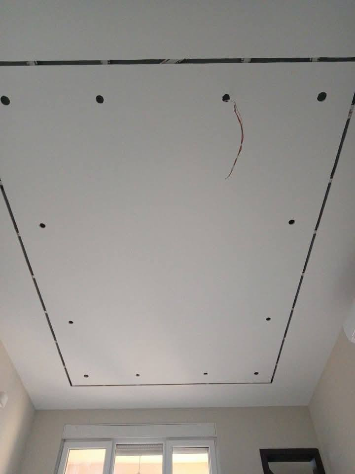 صباغ متفرغ متواجد  خاص او تصل   ***********
ــــــــــــــــــــــــــــــــــــــــــــــــــــــ
صبغ ابواب وشبابيك / واجهات منازل / ترميم كافه المنازل / طلس تيب جوين /  صبغ بنايات خارج ودأخل المنازل / صبغ معالج للرطوبه  / تصليح جص بورك / صبغ غرف نوم وغرف   اطفال / فقط بغداد متواجد فيس او تصال 💯/💯
