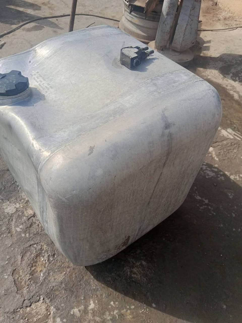 للبيع دبدوب سعر180الف م***********توصيل موجودعلاتفاق
