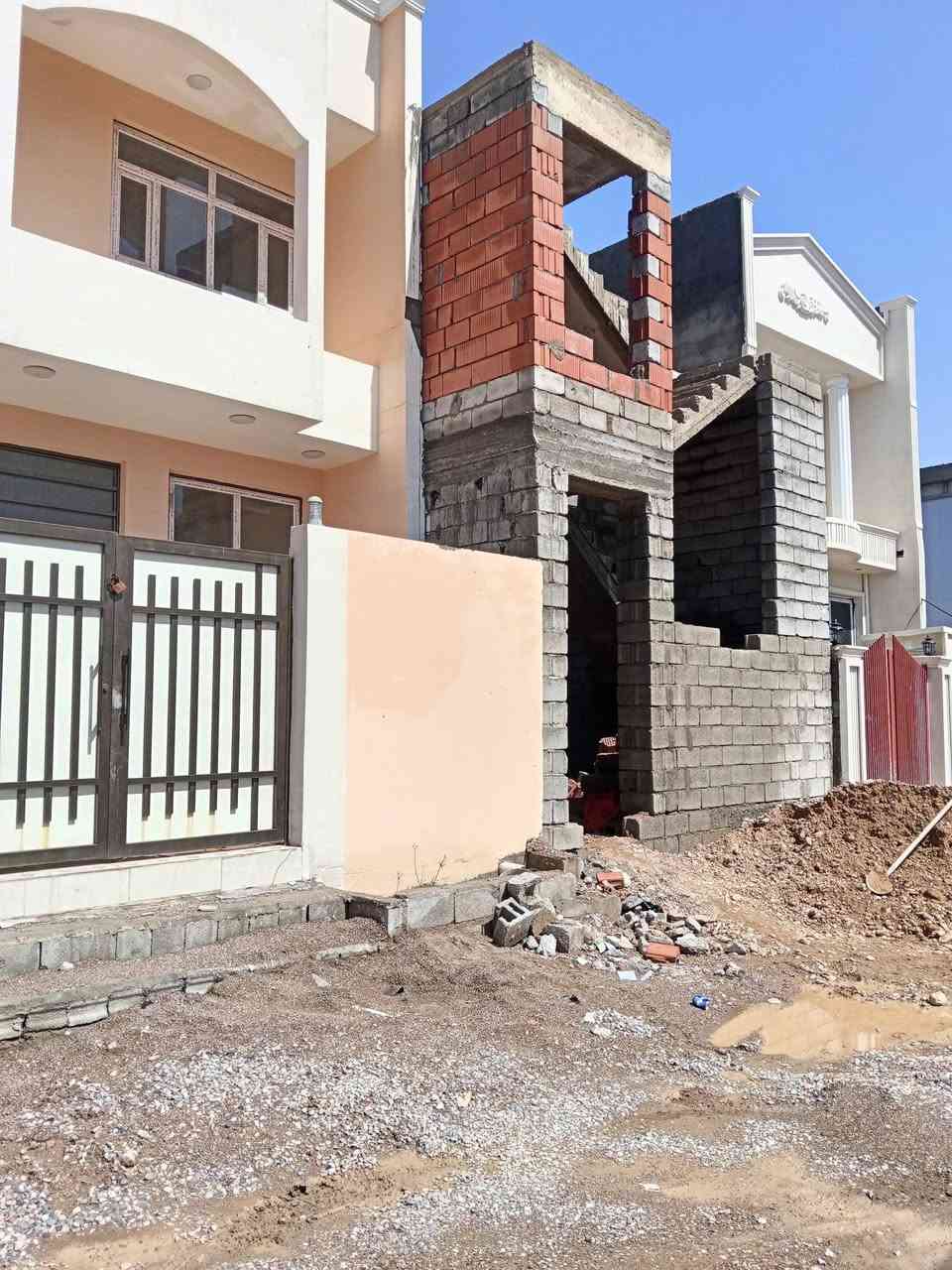 السلام عليكم قطع للبيع المساحه 100الوجهه5ونص النزال19
العنوان تقاطع القدس 

السعر 60 وبي مجال 

ال اتصال (***********) أو واتساب
السند 25
