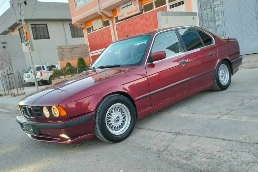 بی ئیم 525 تۆماتیک مۆدیلی 1992
ئاڕم پلاستیکی سلیمانی
دووجام کارەبا abs
شاشە ئایپادو کامیرە
رەنگی ماڕۆنی
سەیارەکە حیزامە بۆ جوانی
چوار تایەو ویلی لۆکی لەسەرە
لایت ئەلقەو زینۆن
تەبرید ساردو گەرم

سـعـر : لە کۆمێنت داوابکە ڕاستەوخۆ بۆت دێت 📥 

گێر و مەکیەنەی بەشەرت 
هیچ کێشەیەکی تێدا نییە 

ژمارەی خاوەنەکەی 
***********
***********
ڤایبەر & واتسئاپ
