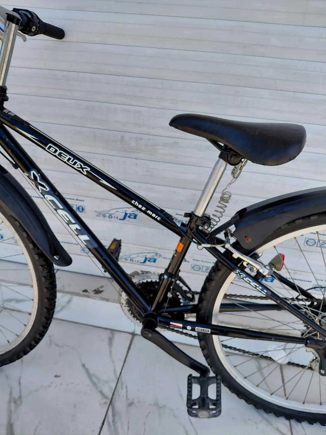 حجم 26  3 × 6 سرعات من SHIMANO دراجة نظيفة وجاهزة  السعر 140 الف شامل التوصيل     ✈يوجد توصيل لجميع المحافضات ✈ كركوك مدخل سايدين حي الاسرى والمفقودين  معرض ابو شيفان ( *********** )

