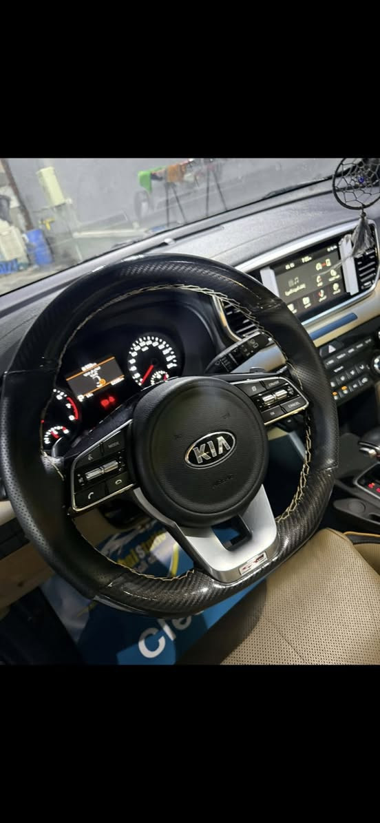 كيا سبورتج 2020 جي تي لاين ماشيه 52 الف مكفوله سعر 208 وبيها مجال ***********
