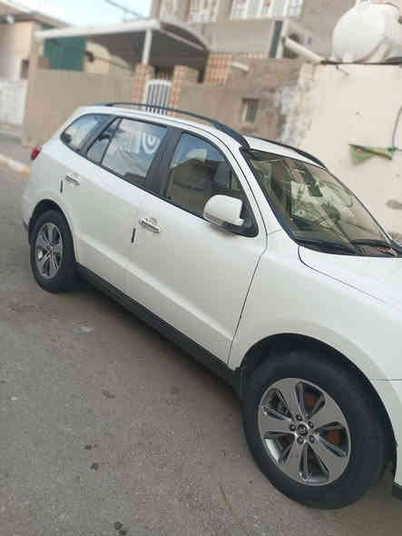 السلام عليكم سنتافي 12 فول بيه قطعه صبغ فقط السياره جديده استخدام شخصي 4سلندر تراي وين ميعجبك المكان واسط نعمانيه السياره تخم تاير فول فتحه كامره السعر 155وبيه مجال للشراي شرط لا تعبني ولا اتعبك سياره مامتعوبه هذه رقمي ***********
