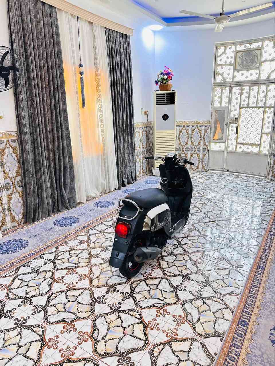 للبيع كفاله عامه من كلشي تجيب فيتر وتفحص ماكس بوليسي حاويه دراجه على وضع اليابان حاويه رمبه بعدهي زيرو مكينه بلاد ما مفتوحه ختم واحد كله ويه المحرك السعر 925 وبي مجال رقم الهاتف *********** مكان بصره القرنة, البصرة
