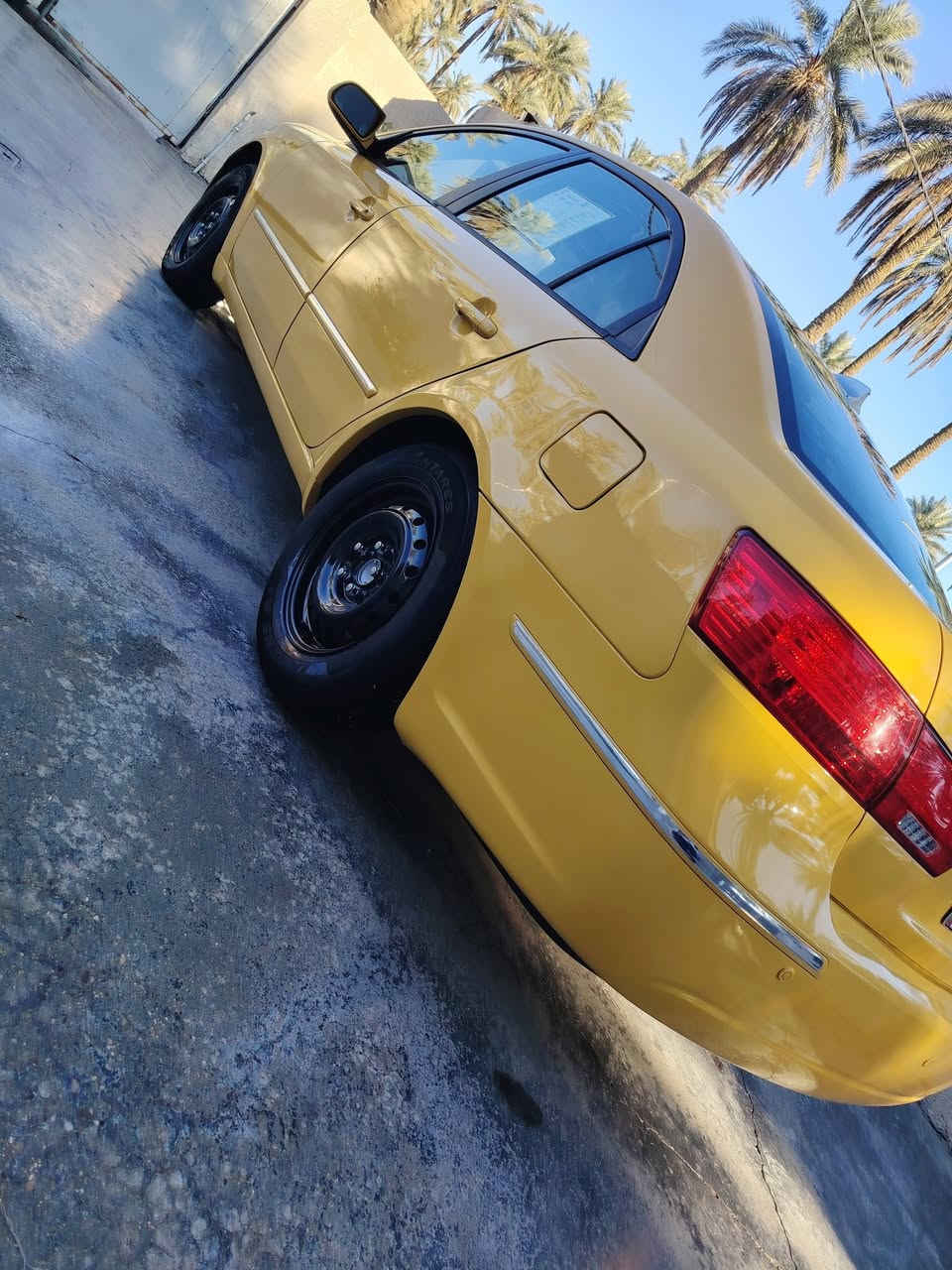 ( *********** )السلام عليكم سونتا موديل 2009 خليجي جاهزه للأخير كير مكينه حداديه تخم تاير دوشمه تبريد تدفئه رقم بابل شرط تحويل عقد مباشر العنوان حله مركز المدينه السعر( 97 ) وبيه مجال للشراي اخوان مكلف بالنشر
