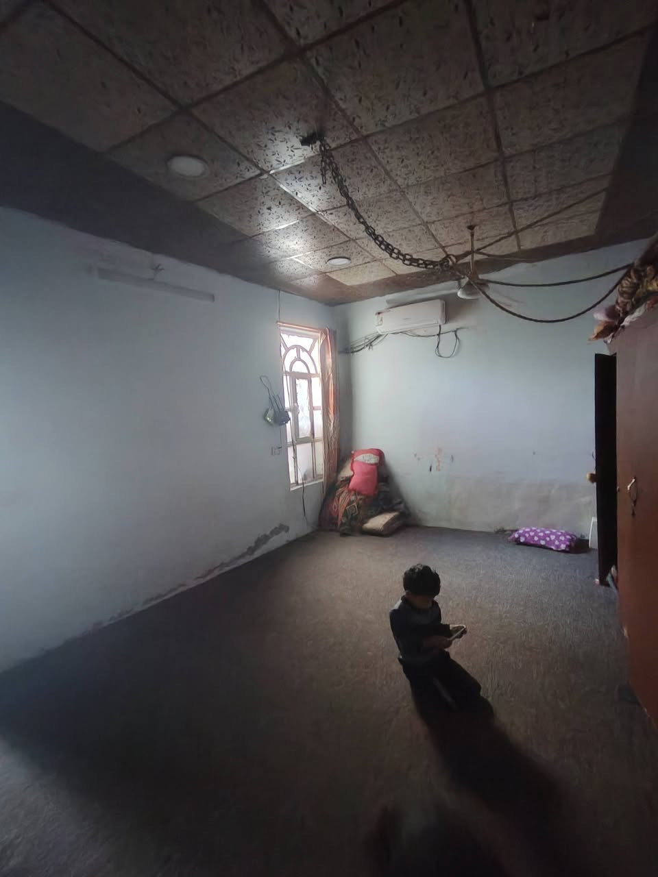 سلام عليكم ورحمة الله وبركاته
بيت للبيع ١٠٠متر بشارع المطار شارع علكم وره اسواق الاخوين غرفه ٧*٤صاله ٤*٥مطبخ 3*٤استقبال مكشوفه ٢*متر اونص بعده 7*٤بناء ابلوك اساس طابوك عكاده بورك كاشي وسعره جدا مناسب ١٤مليون رقمي***********
