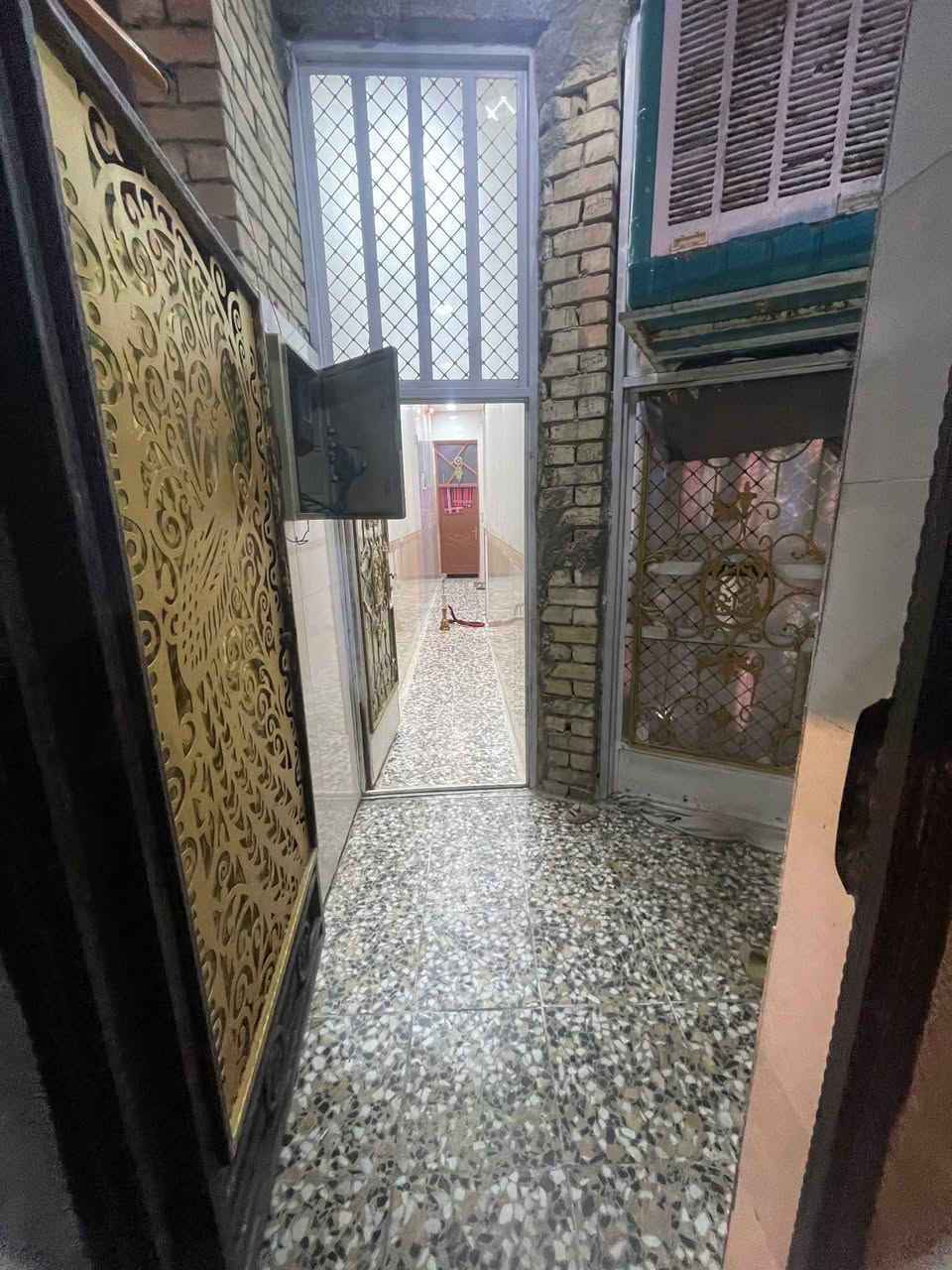 سلام عليكم بيت زراعي للبيع/مكانه مشتل بلديات قرب تقاطع المشتل بضهر مجمع الفلسطيني خدمات كامله//طابق  ونص//نزال 18 واجه 5// 90 متر البيت واقع حال 92 غرفتين وصاله ومطبخ وخدمات وطرمه مثل مموضح
السعر 120 وبي مجال بسيط
لتواصل خاص او واتس***********
سلام عليكم بيت زراعي للبيع/مكانه مشتل بلديات قرب تقاطع المشتل بضهر مجمع الفلسطيني خدمات كامله//طابق  ونص//نزال 18 واجه 5// 90 متر البيت واقع حال 92 غرفتين وصاله ومطبخ وخدمات وطرمه مثل مموضح
