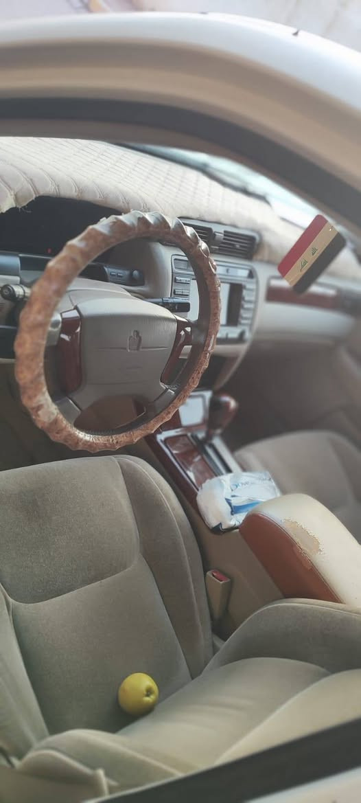 سلام عليكم ورحمه الله للبيع جنون مللكه ادوات سنويه طبق الاصل السياره جاهزه من كلشي  محرك ففتي كير مكينه  سياره نقصه تخم تاير فقط شوي تعبانات مكانها ميسان الشراي يدلل   س 50بيه مجال قليل حك جيه   ***********
