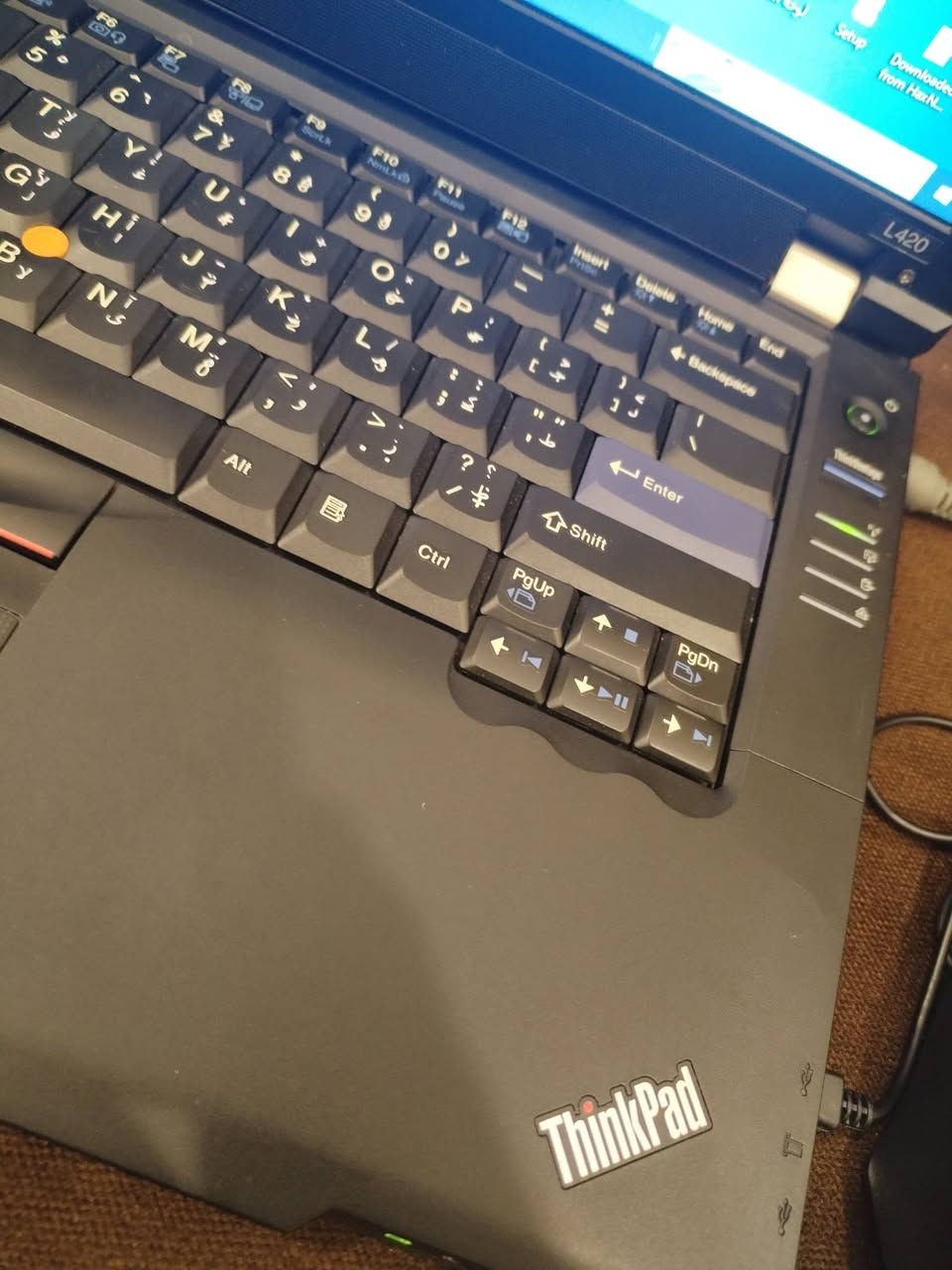 🔥 لابتوب Lenovo ThinkPad للبيع 🔥

✅ المعالج: Core i7 2720QM
✅ الرام: 4GB DDR3
✅ التخزين: SSD 128GB سريع
✅ الشاشة: 13 إنش
✅ مناسب للدراسة، التصفح، اليوتيوب، والألعاب الخفيفة والمتوسطة
✅ يشغل ألعاب مثل:
Call of Duty, Medal of Honor, GTA وغيرها

الجهاز نظيف وشغال بدون مشاكل 👍
السعر: (80 الف)
الموقع: (بصره المدينه )

للتواصل وتساب 📩
***********
