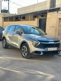 سبورتج.  موديل 23 هايبرد  .                              ماشية 45 الف ...