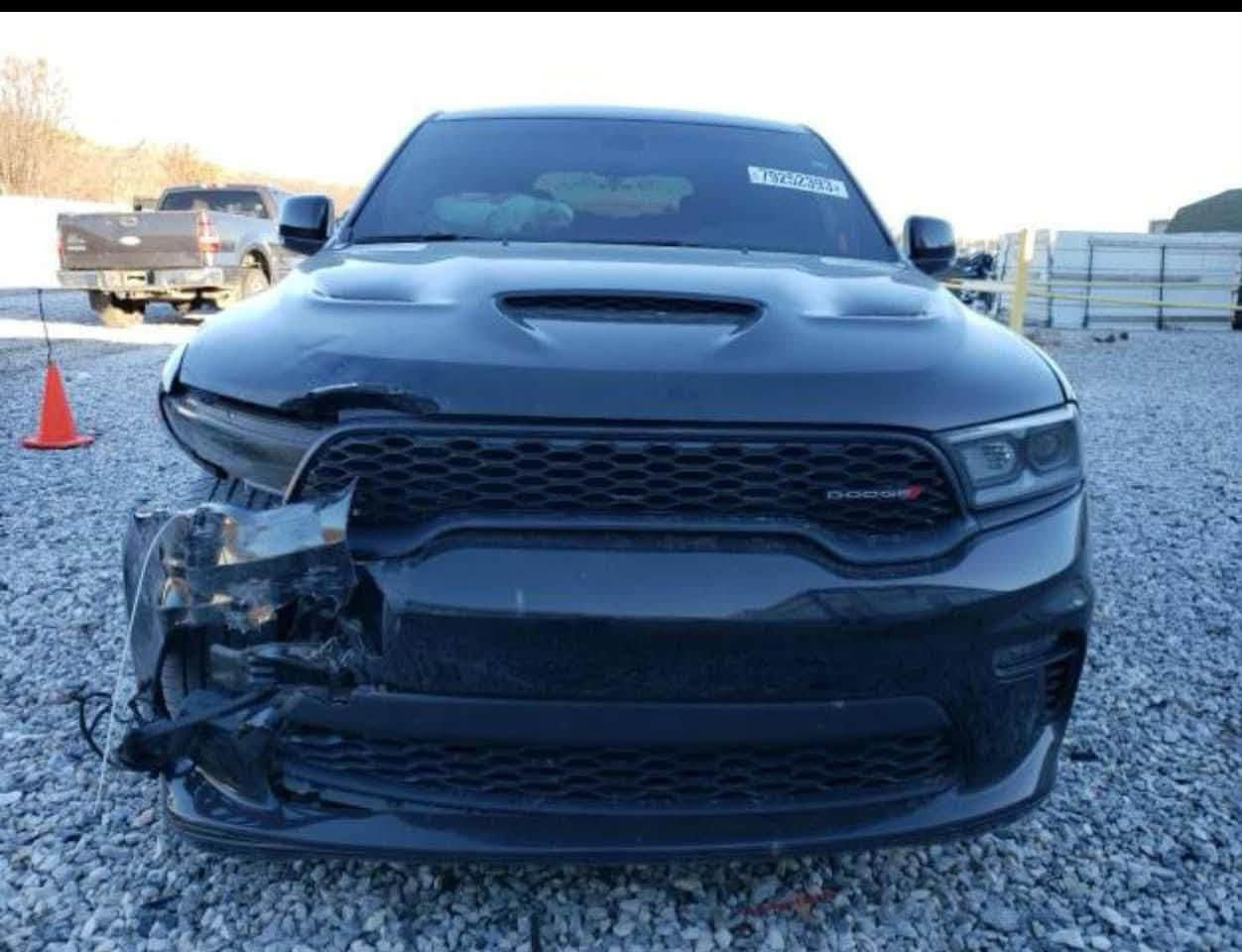 للبيع | Dodge Durango R/T 2022 🔥
للبيع دودج دورانجو R/T موديل 2022، مواصفات أمريكية، سيارة نظيفة ومميزة.

✅ محرك HEMI 5.7L V8
✅ قير أوتوماتيك
✅ اللون: أسود
✅ مقاعد جلد
✅ مقاعد خلفية منفصلة (Captain Seats - VIP)
✅ فتحة سقف (Sunroof)
✅ Auto Stop/Start
✅ ممشى 65,000 ميل
✅ لوحة بغداد خصوصي
✅ مصبوغ قطعة واحدة فقط
✅ السيارة جاهزة للاستخدام ولا تحتاج أي مصروف.

ملاحظة: السيارة تعرضت لحادث في امريكا بدون دواخل 
الصور مرفقة 

💵 السعر المطلوب: 30,000 دولار (قابل للتفاوض )

📞 للتواصل: *********** واتس فقط
