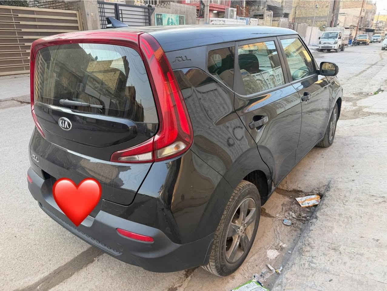 #للبيع_
كيا صول امريكية
موديل 2020 
رقم بغداد وباسمي
 موصفات السياره 
محرك 2000 دوش المرغوب 
 تحكم شاشه كبيره 
إطفاء ذاتي
مكان السياره بغداد /البنوك 
السياره بدون لغود  
(البنيد تبديل وجاملغ
‏‪***********
السعر 125وبيها مجال
