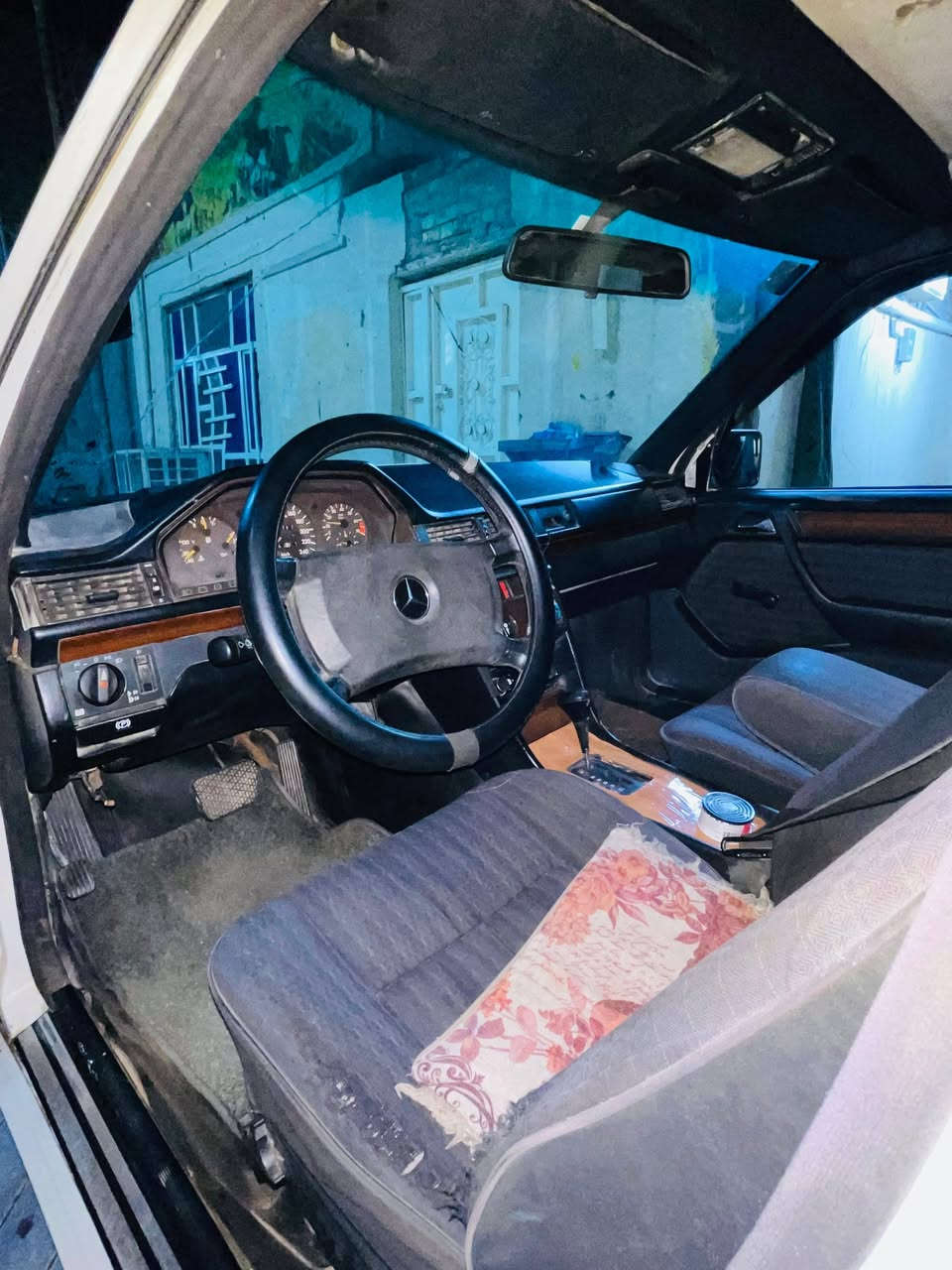 مارسدس دب اللبيع مديل 85 نضيفه باسمي رقم الانبار بدون تبريد تخم تاير باتري نضيف محرك بطه اثنين ونص  مكاني بغداد مدينه الصدر
السلام عليكم مارسدس دب اللبيع مديل 85 نضيفه باسمي رقم الانبار بدون تبريد تخم تاير باتري نضيف محرك بطه اثنين ونص  مكاني بغداد مدينه الصدر 
السعر 45 وبيه مجال الامرسله او الاستفسار خاص؟


**إذا كنت صاحب هذا الإعلان وتريد حذفه لأي سبب، رجاءا أرسل رسالة إلى الدعم الفني**