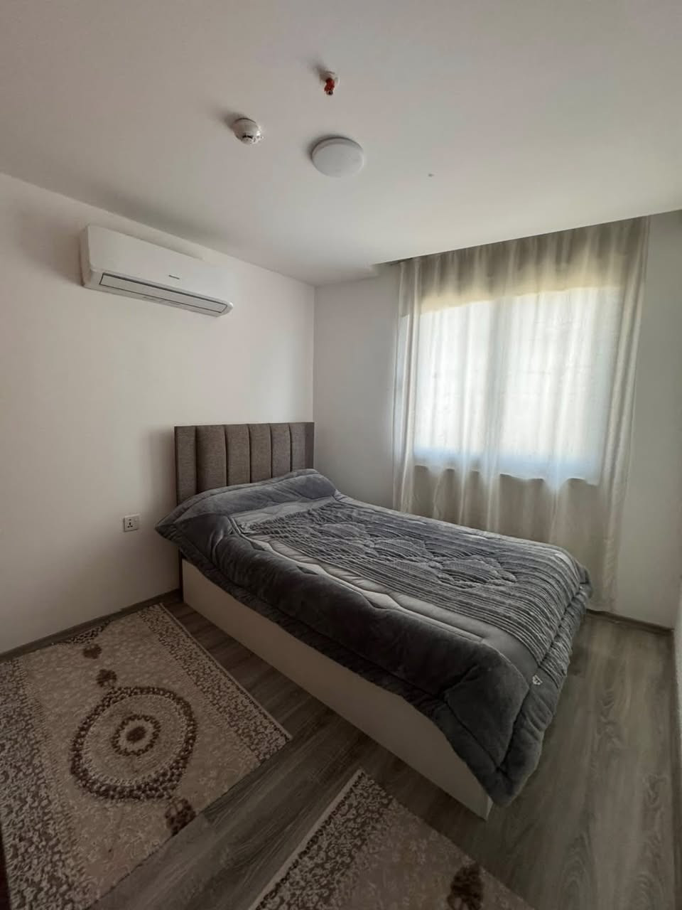 لایف تاور 
عقارات تسهیل.       ***********

K10-3
700$ 
مجال بي 
1+3
