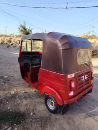 تكتك للبيع موديل 17شهر10مكفوله مرقمه سنويه مكفوله لاضربه ولا صبغ بس كا...