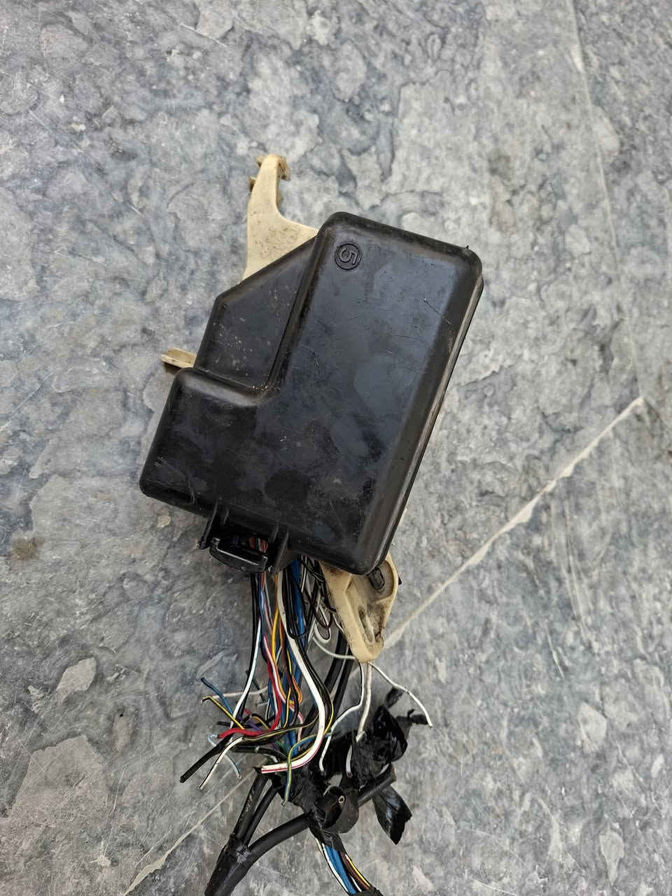 .. قاعدة فيوزات يارس ٤٠ الف


**إذا كنت صاحب هذا الإعلان وتريد حذفه لأي سبب، رجاءا أرسل رسالة إلى الدعم الفني**