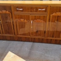 فخر الصناعه العراقية توفر لدى نجارة سلوان الشويلي بوفيه  شغل  تزكام در...