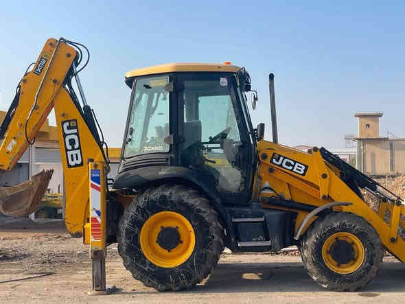 سلام عليكمJCB 2013 خمسة كير دكمة رقم أربيل 2029جديد رقم ***********(***********
