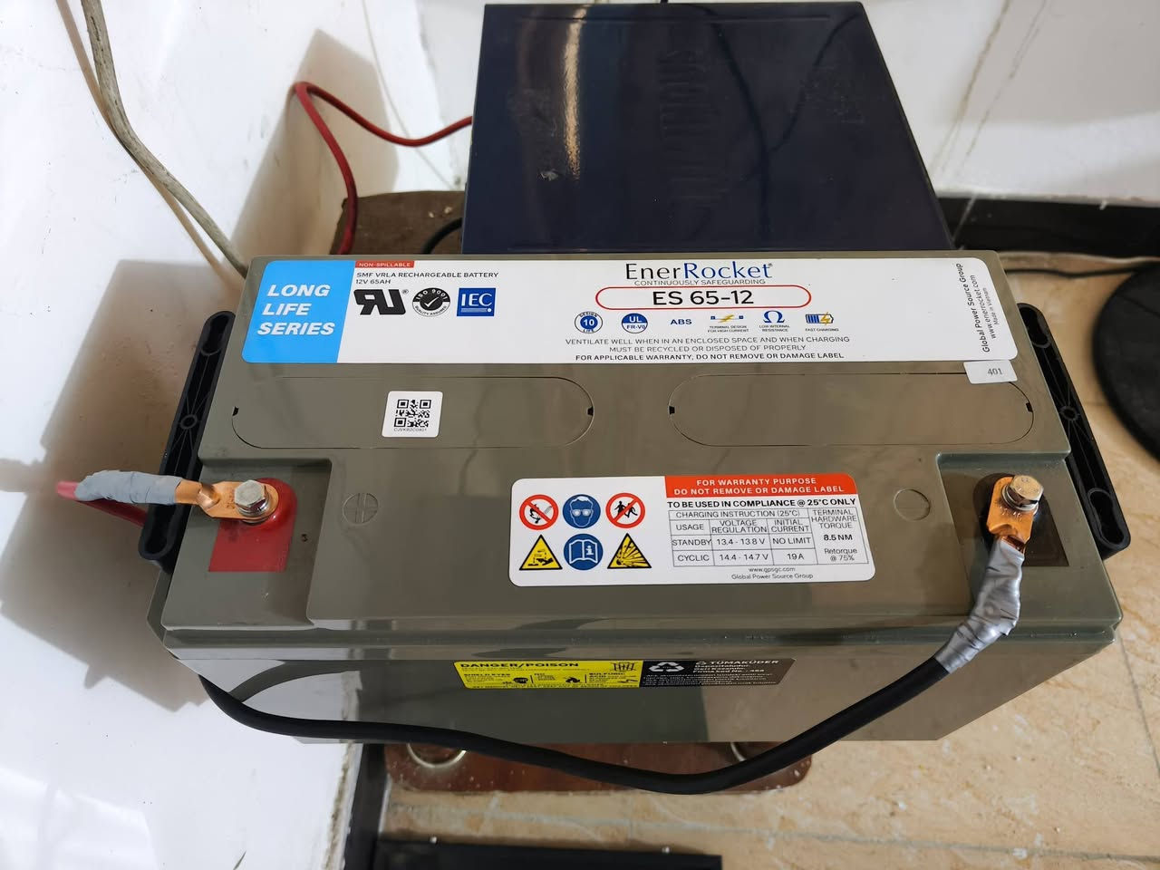 صباح الخير ♥️ 💙 💚
عاكسة maxima Luminous zelio 900va عالمية من اقوى وافضل العاكسات مستخدمة سعرها قفل 80 الف

باتري اصلي هندي ماركه EnerRocket مستخدم من شهر الثاني بعدها جديده اقسم بالله كارتونتها وياها 60 امبير ضخم ليد اسيد موقع ع النت بيها وتفاصيل سعره قفل 80 الف

بيهن ضمان من البيت واي خلل ما بيهن مكاني بغداد الحرية متوفر توصيل ***********
