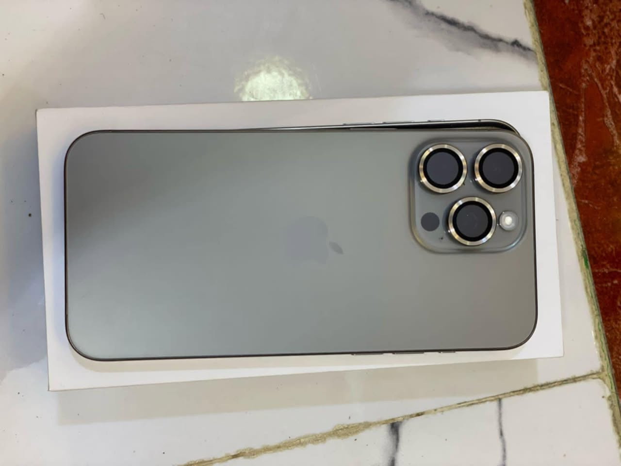 أيفون 15 برو ماكس للبيع نضافة 100‎%‎
بطاريه 86 ملحقاته وياه مال الشركه

 السعر خاص وبخدمتك اني 

مكاني ذي قار الشطرة 

أو تتصل عليه ***********
