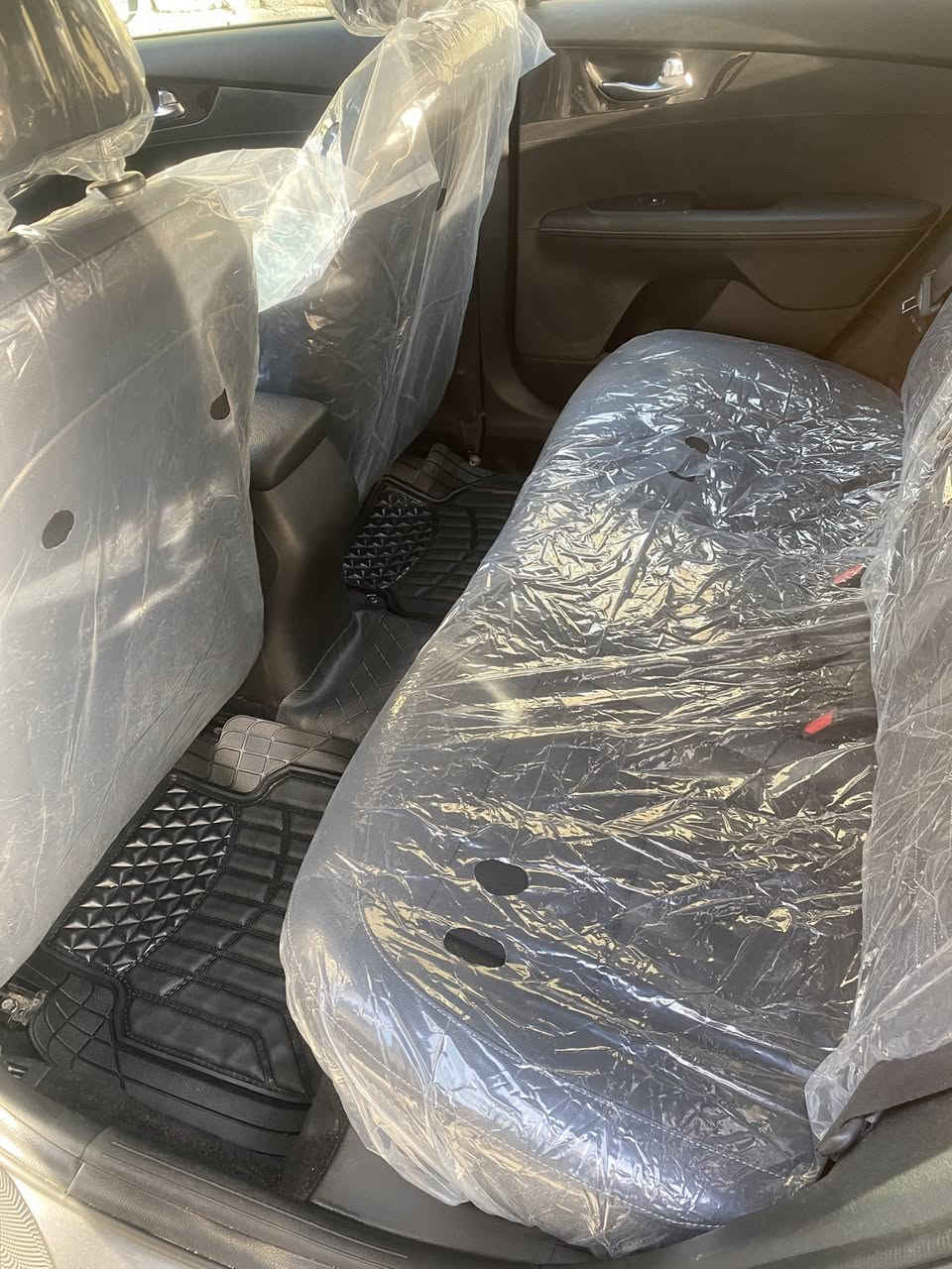 فورتي جي تي لاين 23 للبيع 
وارد امريكي داخله تقرير 
حادثها بل عراق جاملغ خلفي
وبيها طخه بل جاملغ الامامي ما مصلح
موجود بل منشور

محرك 2000 دوش

بصمه+ بصمات ثنين وياه
شاشه جبيره 

كشنات جلد

كامره دواره تحكمات

اشاره بلمرئي

حساس امامي خلفي

تحديد مسار

مثبت سرعه

قياده ثلاث وضعيات

رقمها بصره معوقين 
المعوق ولد شاب اخرس(بحاله جيده)
 السياره بدور الشرطه
السعر145 بيها  مجال بسيط
***********
