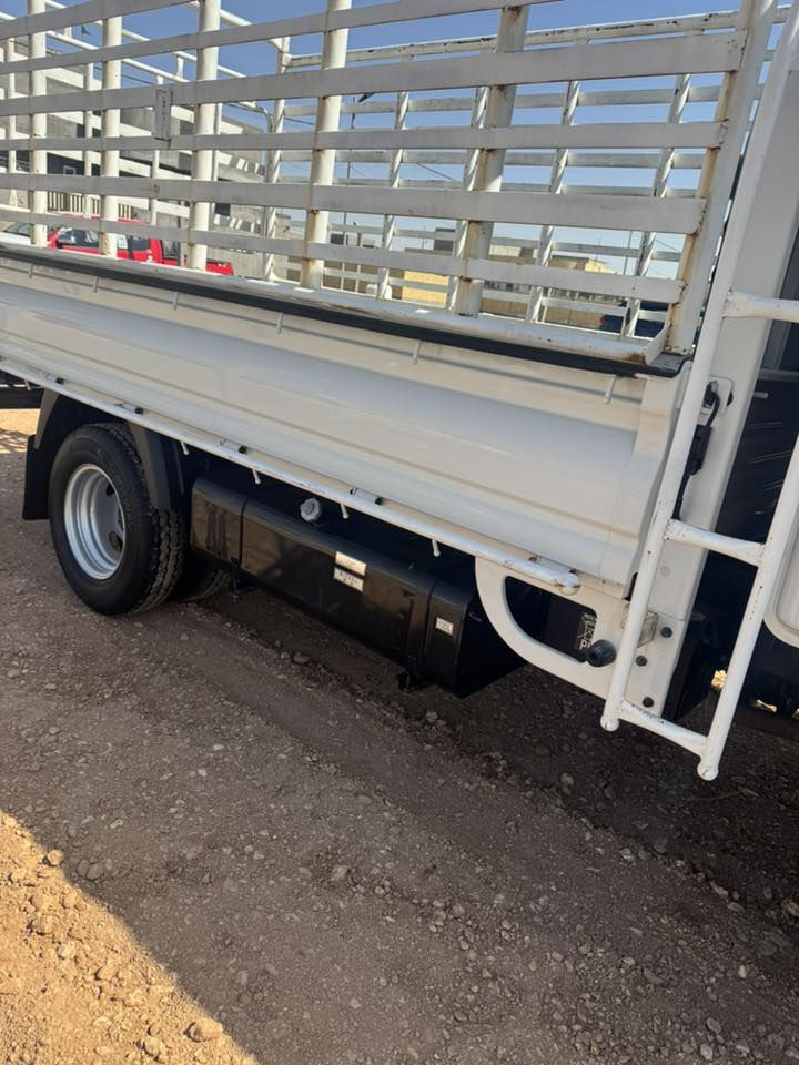 سلام عليكم فحل للبيع موديل 25 سياره جهازه بسمي مداور ثاني يوم دوشمه مال مسكر تانكي كاز مال كنتر مكان السياره بابل القاسم السعر 220 بيه مجال بصيط الرقم الموبايل ***********
