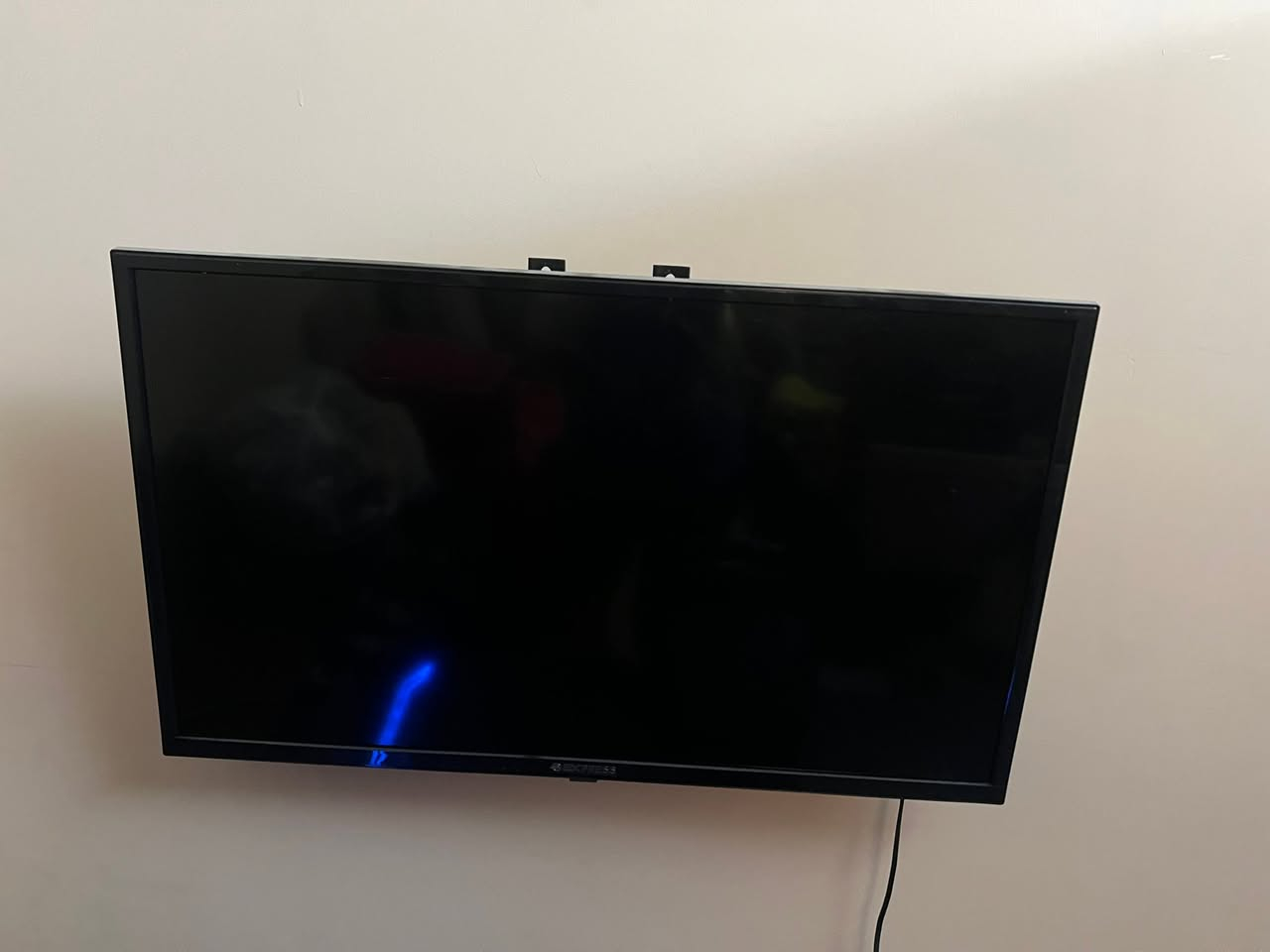 سلام عليكم ميز قياس120x73x60
وارجل مقاس 80x40مم

الميز أضاء لد RGB 

الميز سعره 150 وبي مجال

وشاشه حجم 32 سعرها 100 وبيها مجال


**إذا كنت صاحب هذا الإعلان وتريد حذفه لأي سبب، رجاءا أرسل رسالة إلى الدعم الفني**